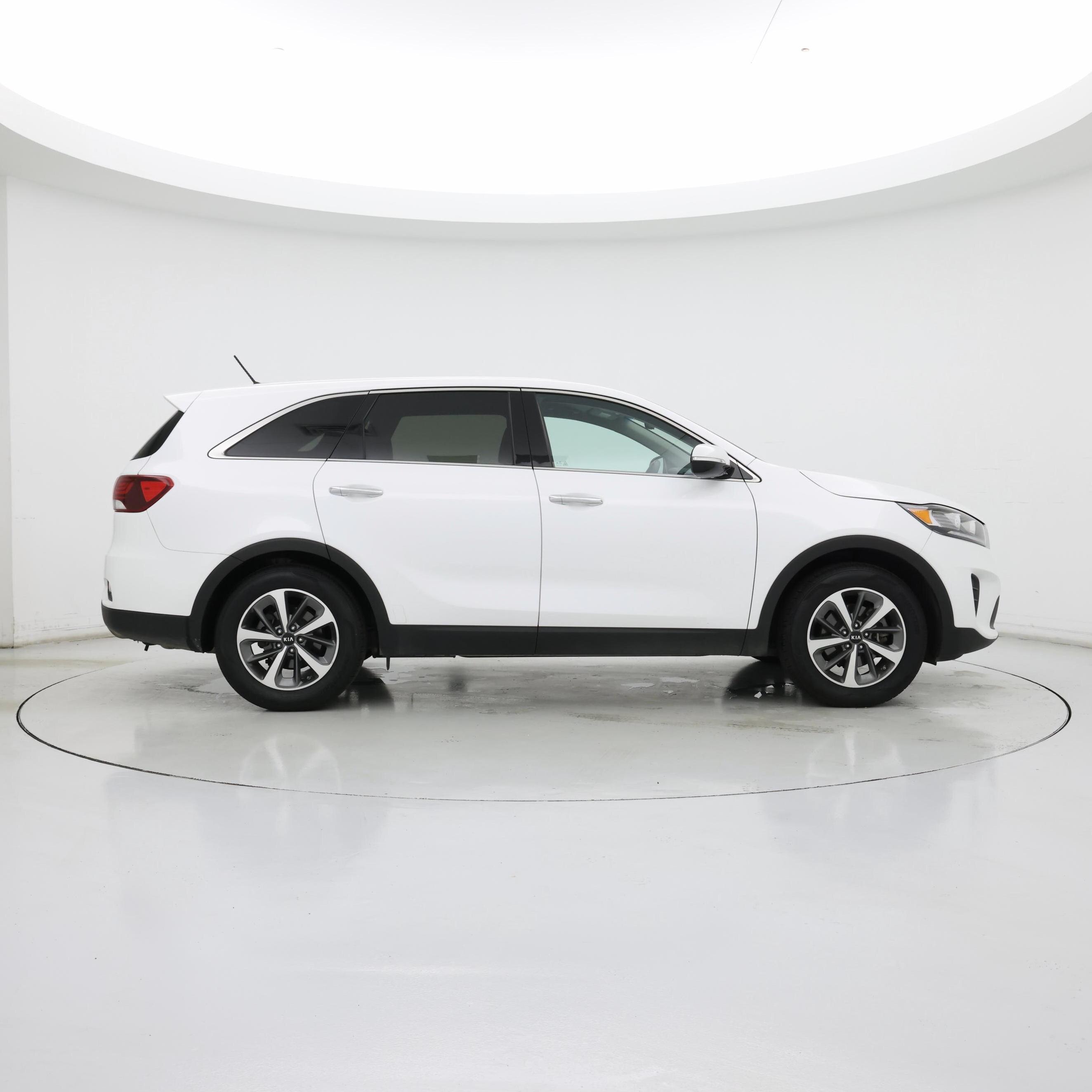 Thumbnail: 2020 Kia Sorento - 7