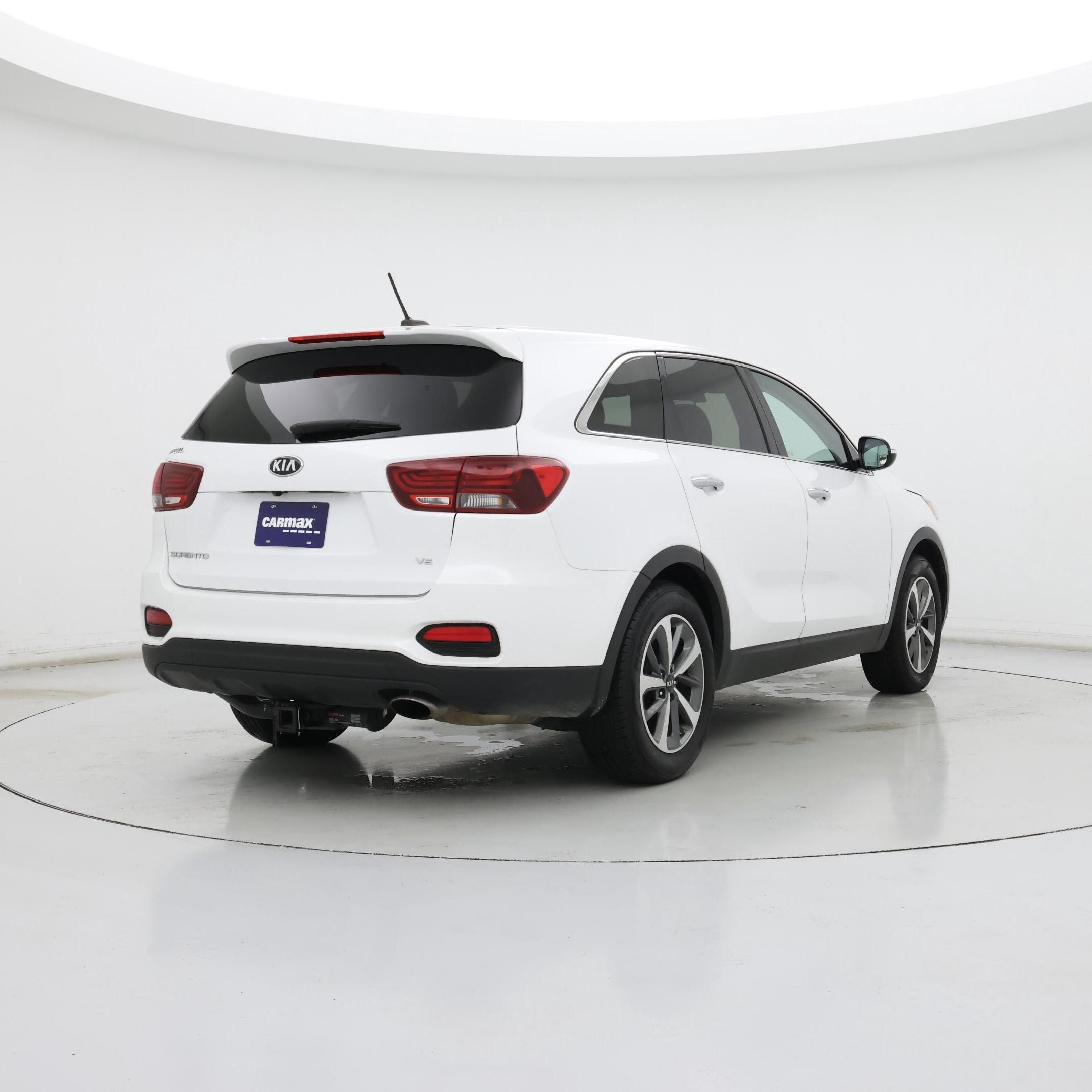 Thumbnail: 2020 Kia Sorento - 8