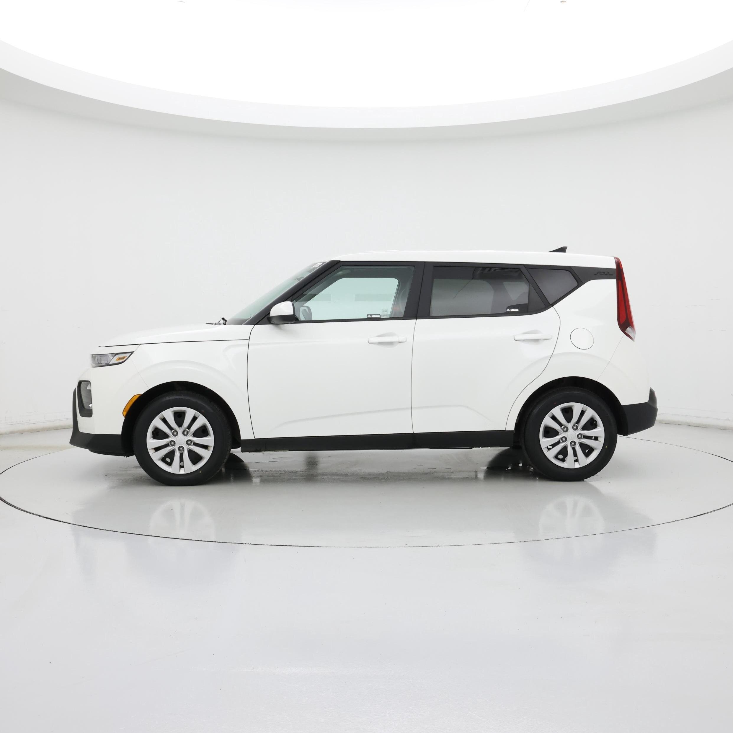 Thumbnail: 2021 Kia Soul - 3