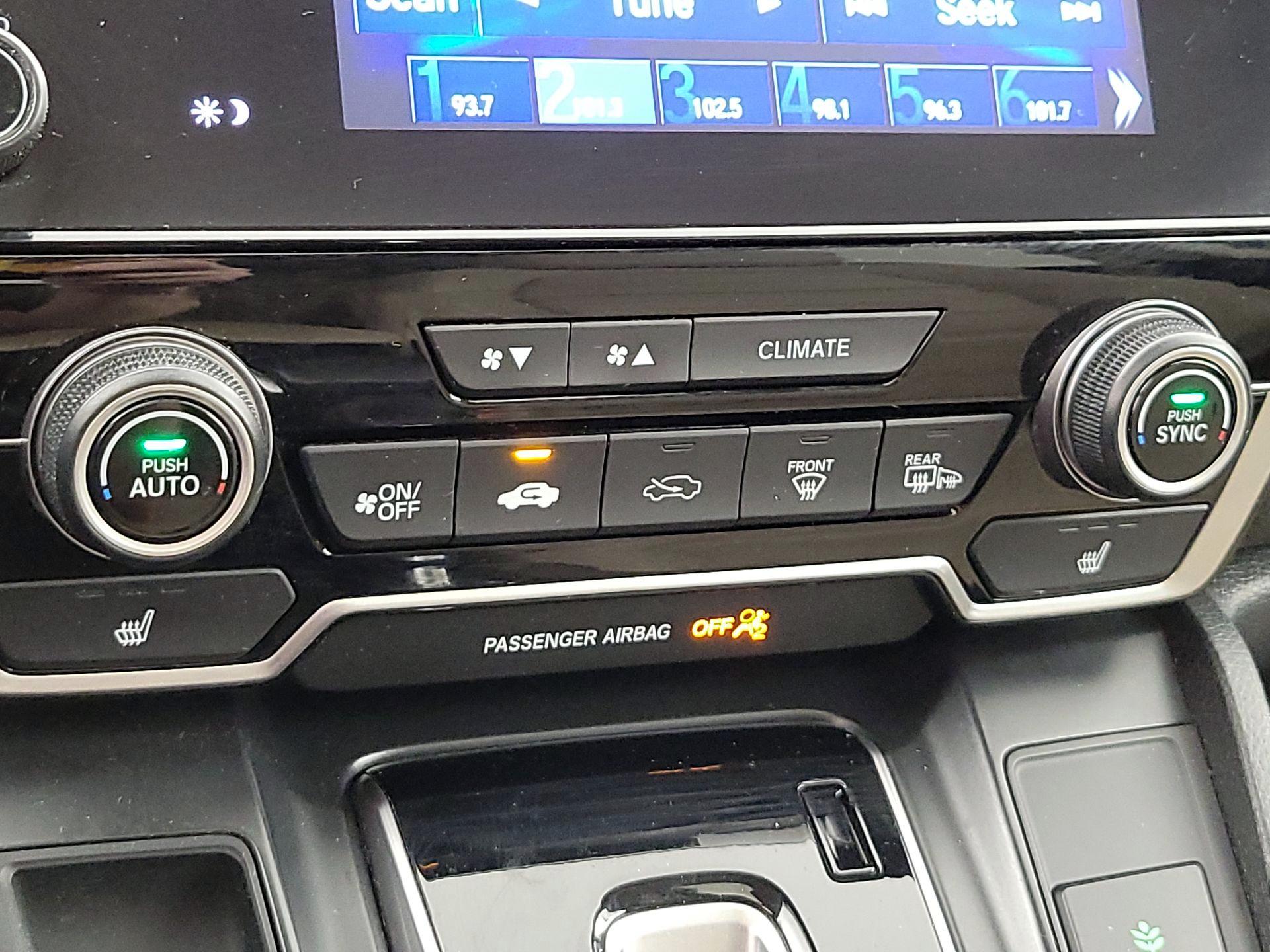 Thumbnail: 2018 Honda CR-V - 16