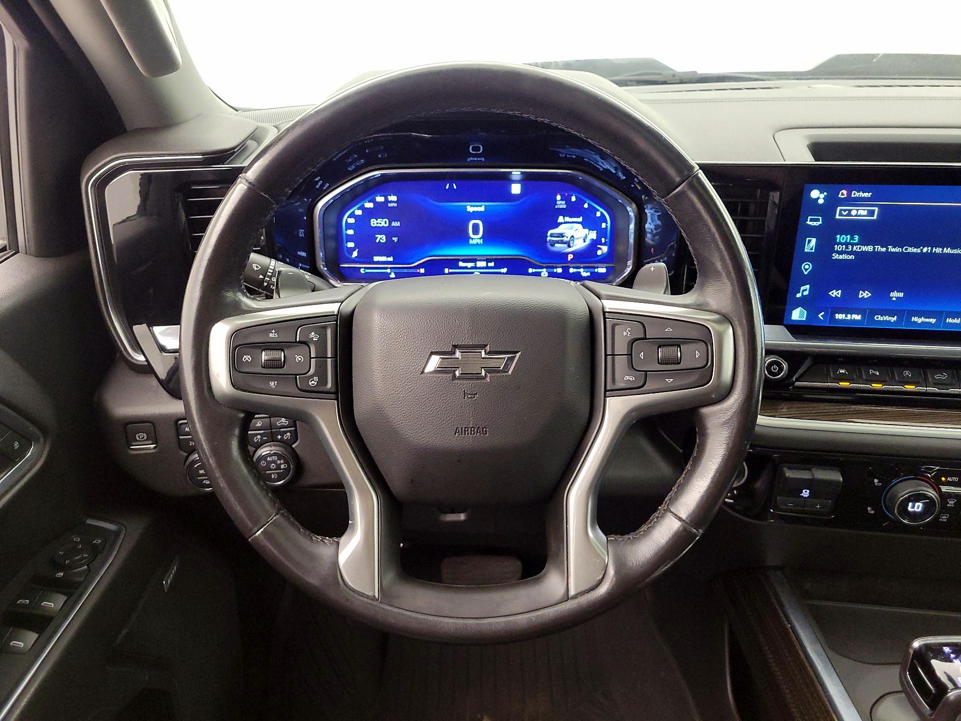 Thumbnail: 2022 Chevrolet Silverado 1500 - 10
