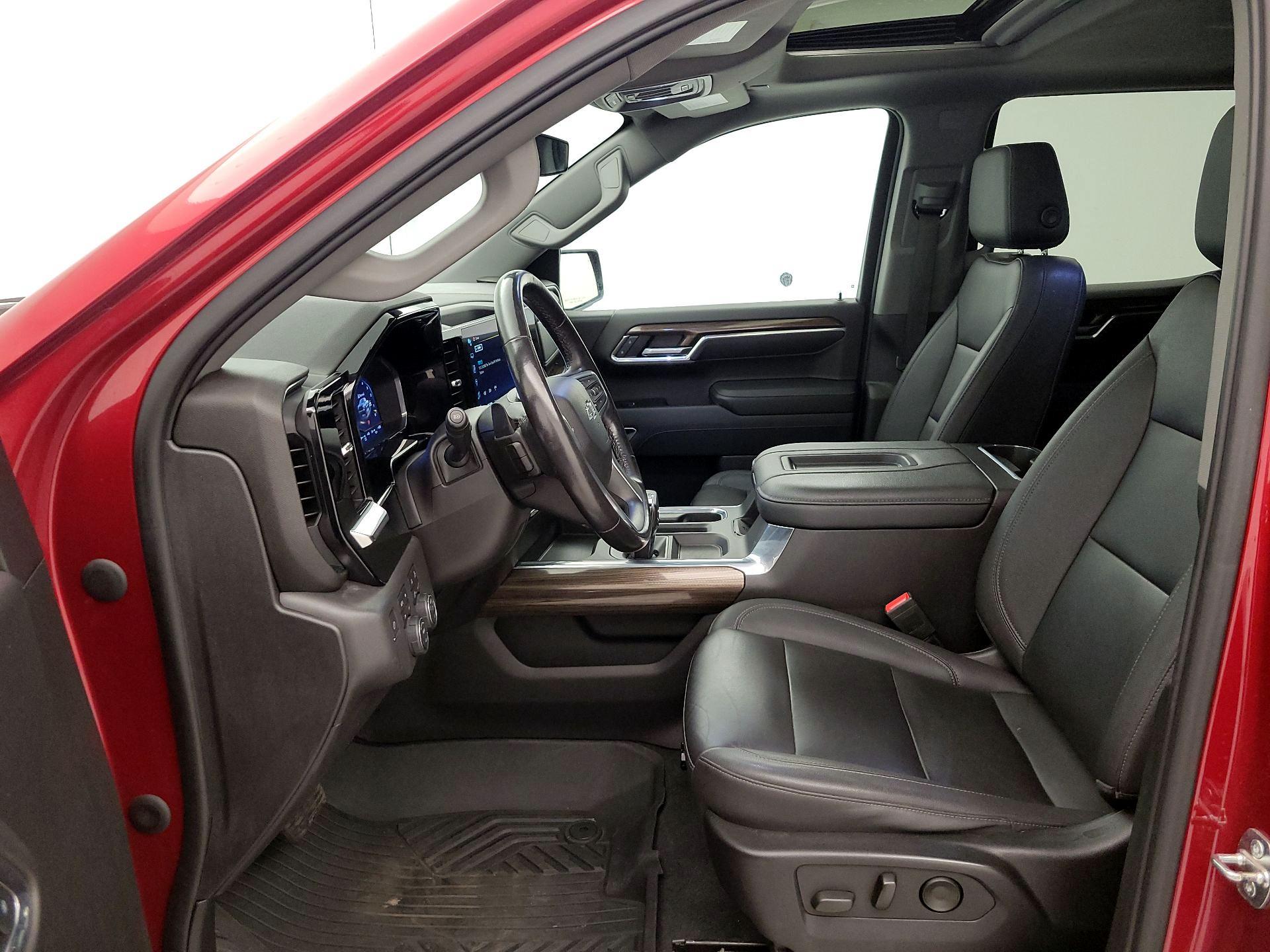 Thumbnail: 2022 Chevrolet Silverado 1500 - 11