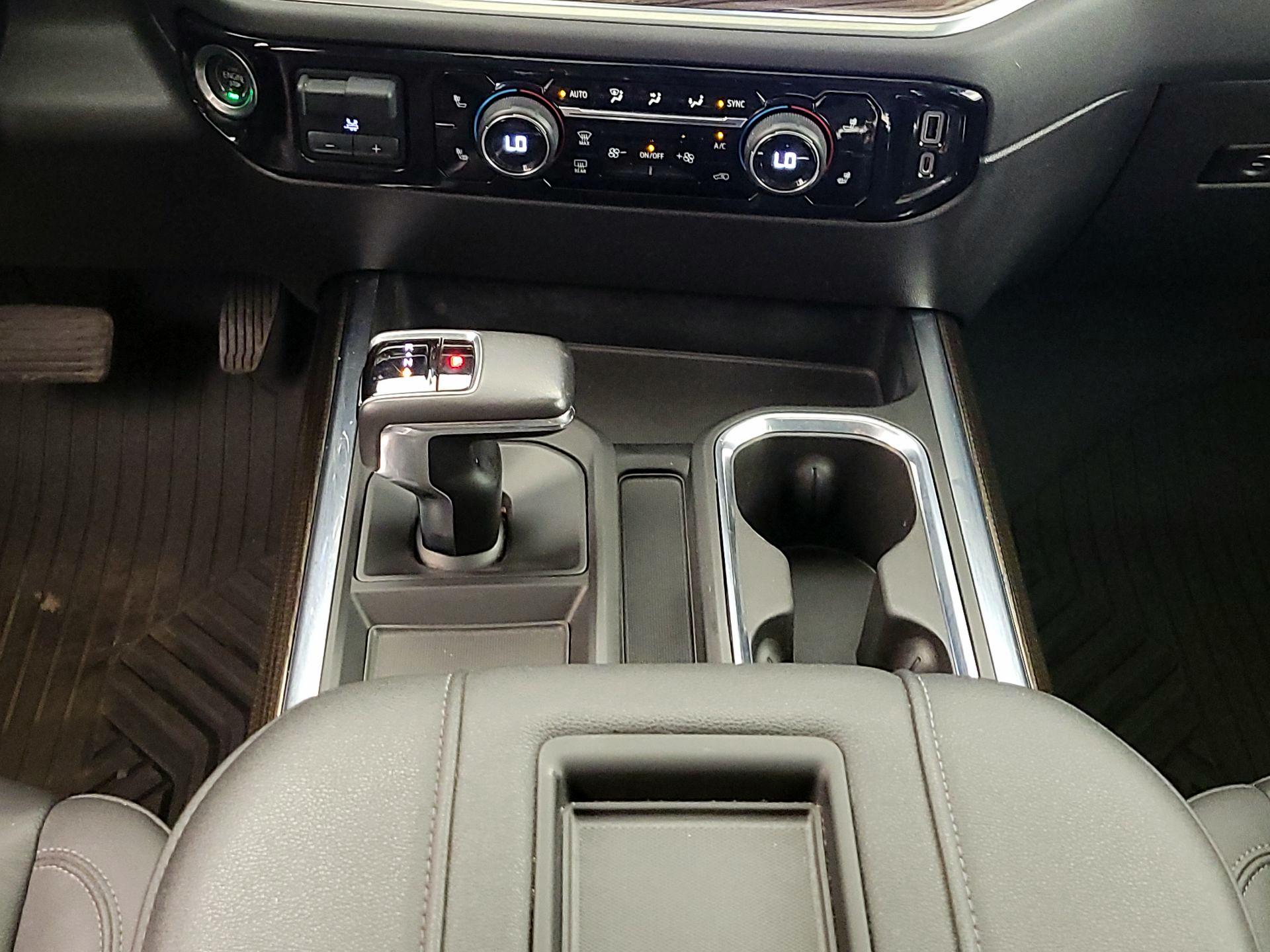 Thumbnail: 2022 Chevrolet Silverado 1500 - 17