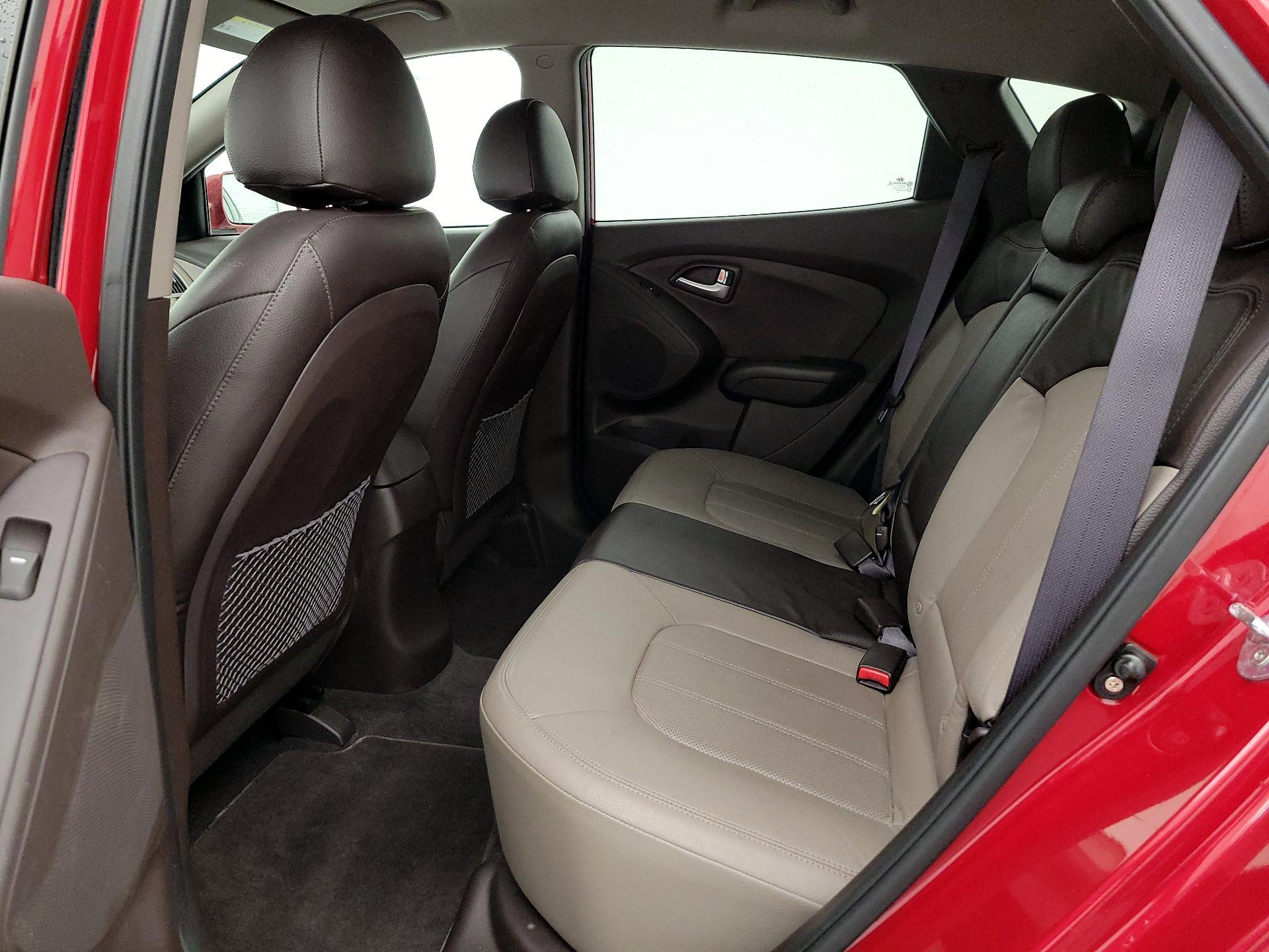 Thumbnail: 2013 Hyundai Tucson - 18