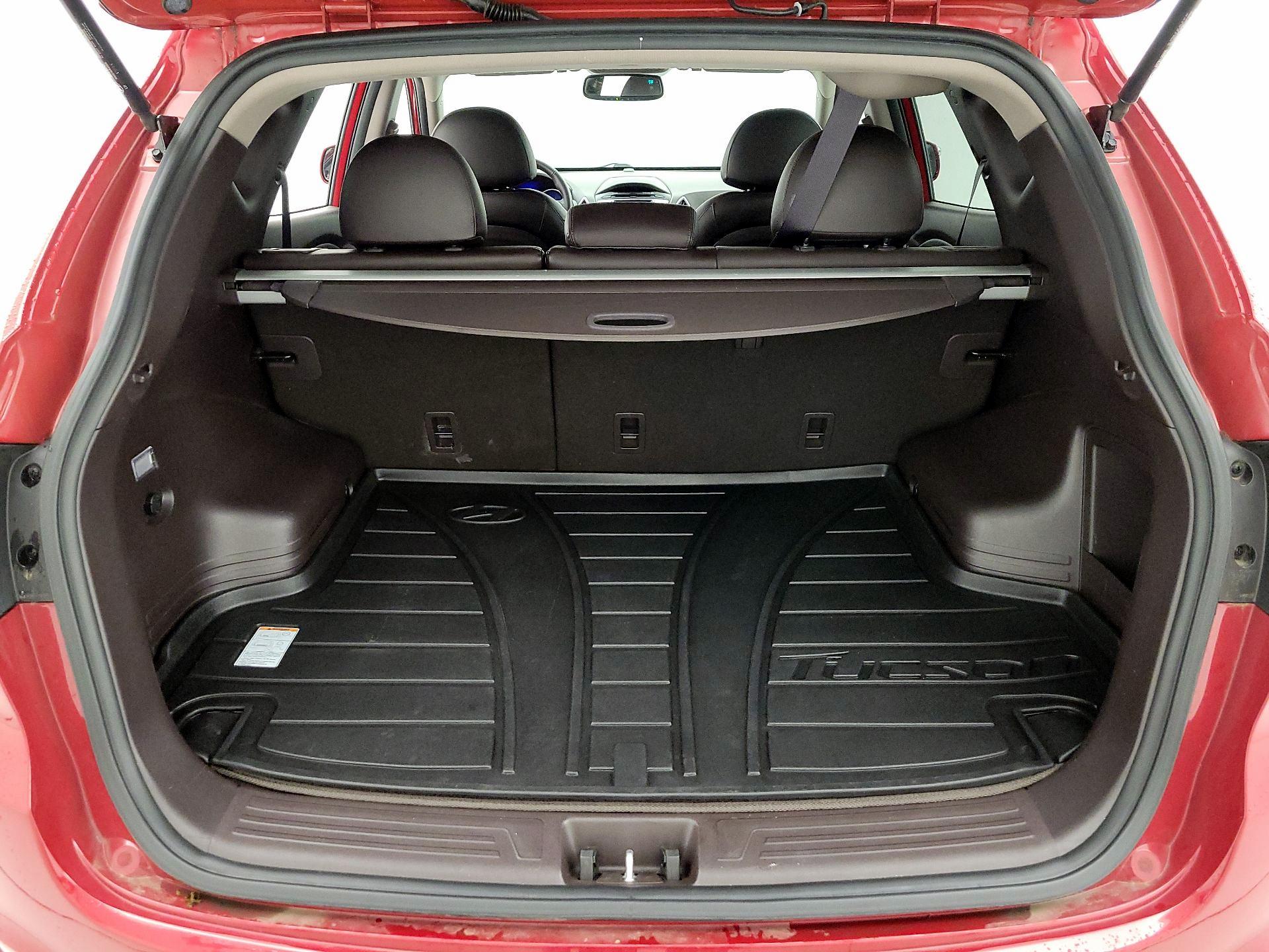 Thumbnail: 2013 Hyundai Tucson - 19