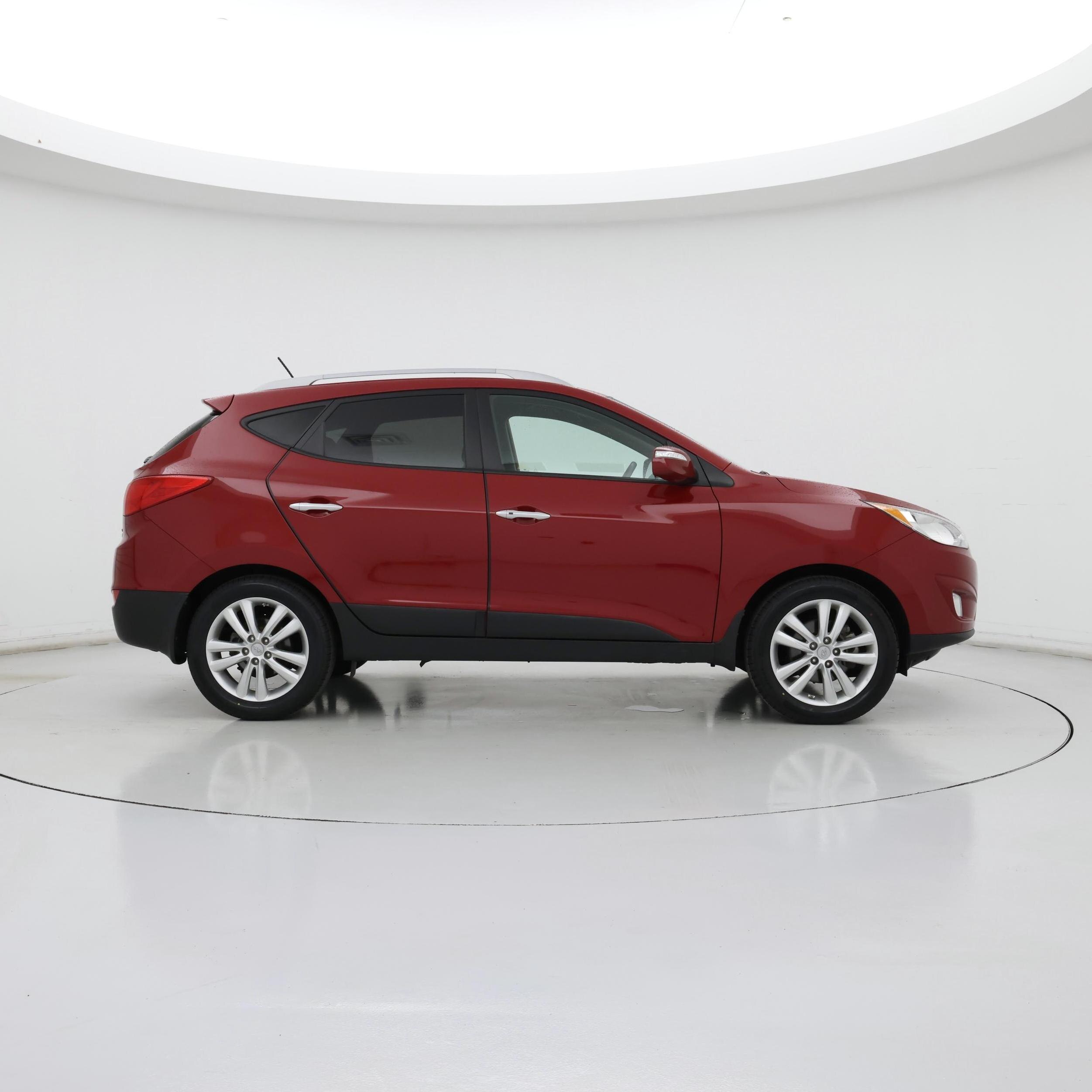 Thumbnail: 2013 Hyundai Tucson - 7