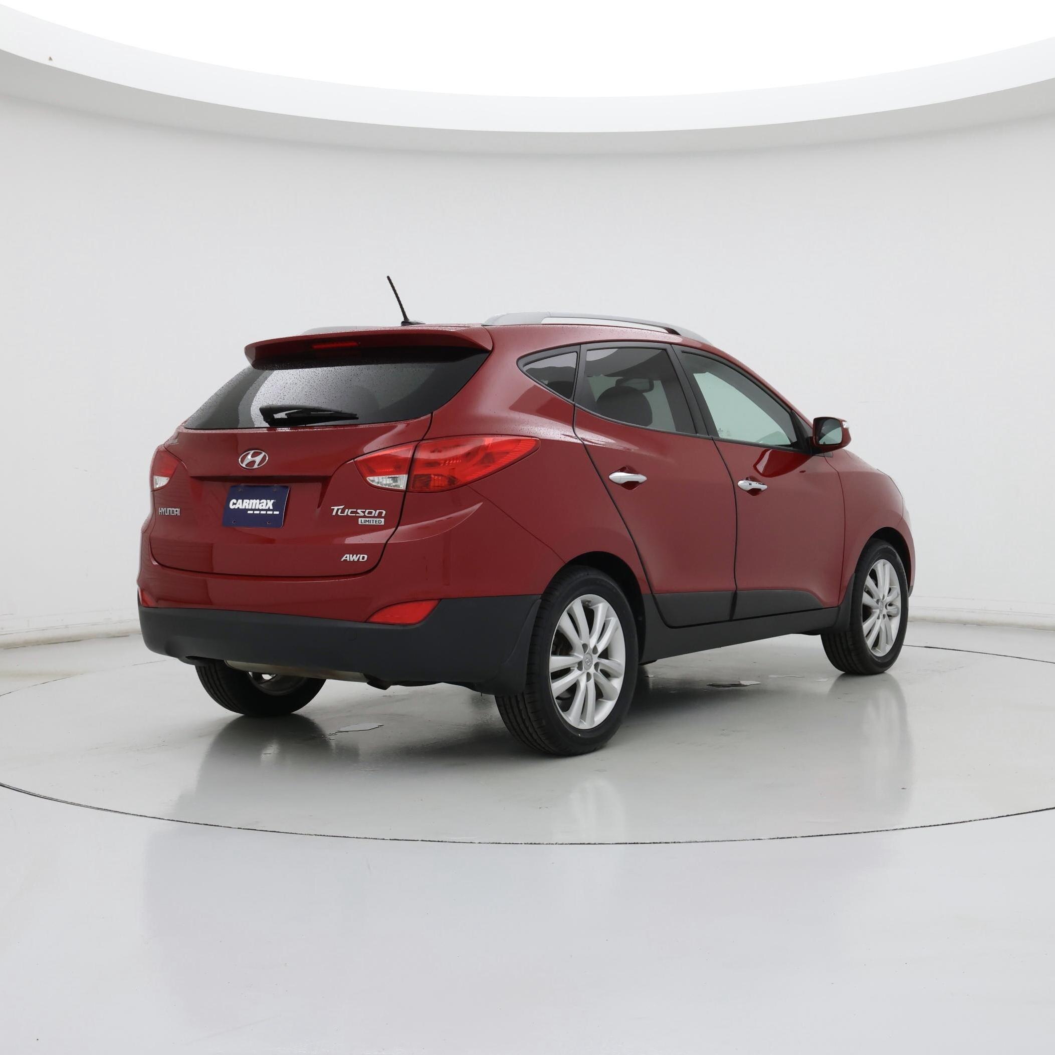 Thumbnail: 2013 Hyundai Tucson - 8