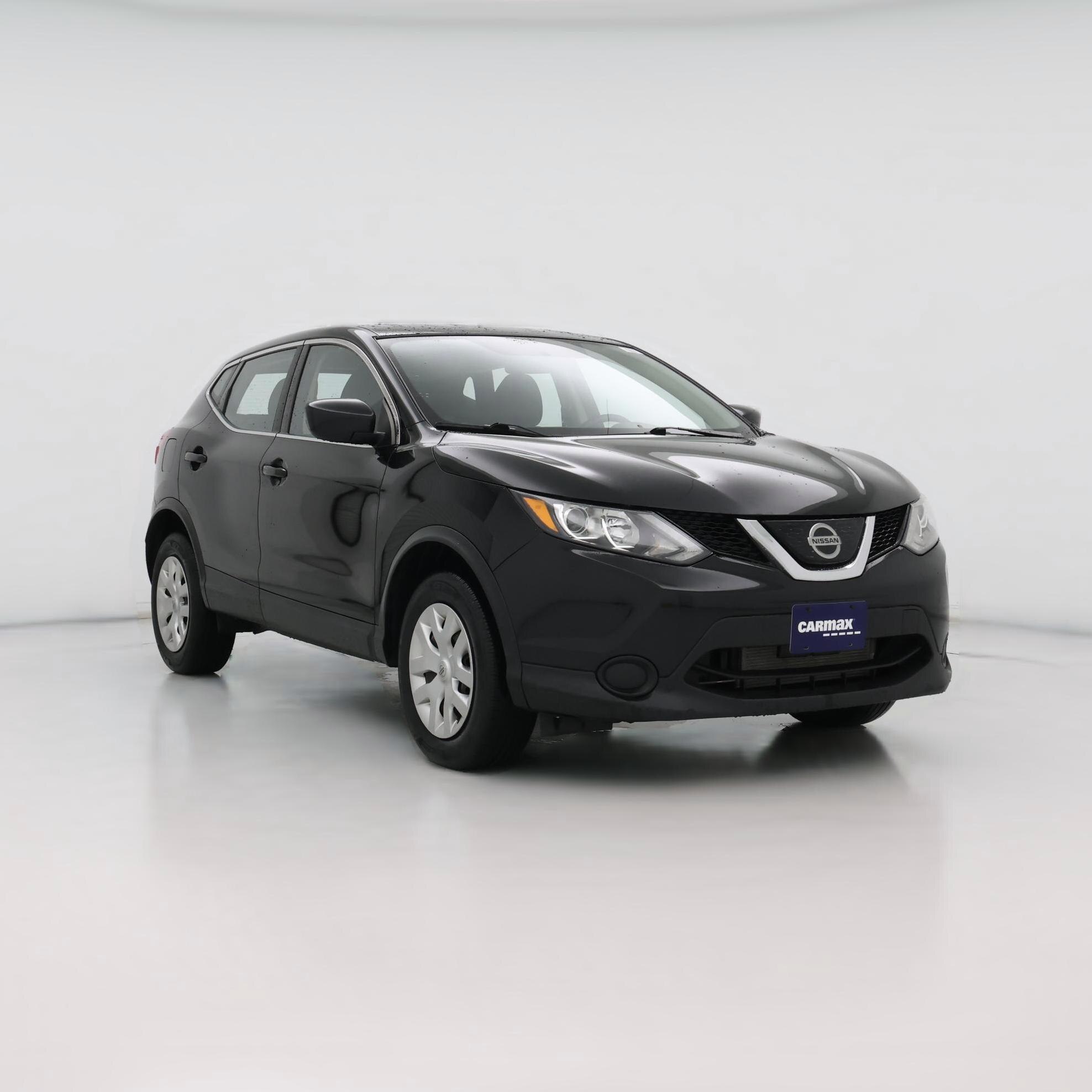 Thumbnail: 2019 Nissan Rogue Sport - 1