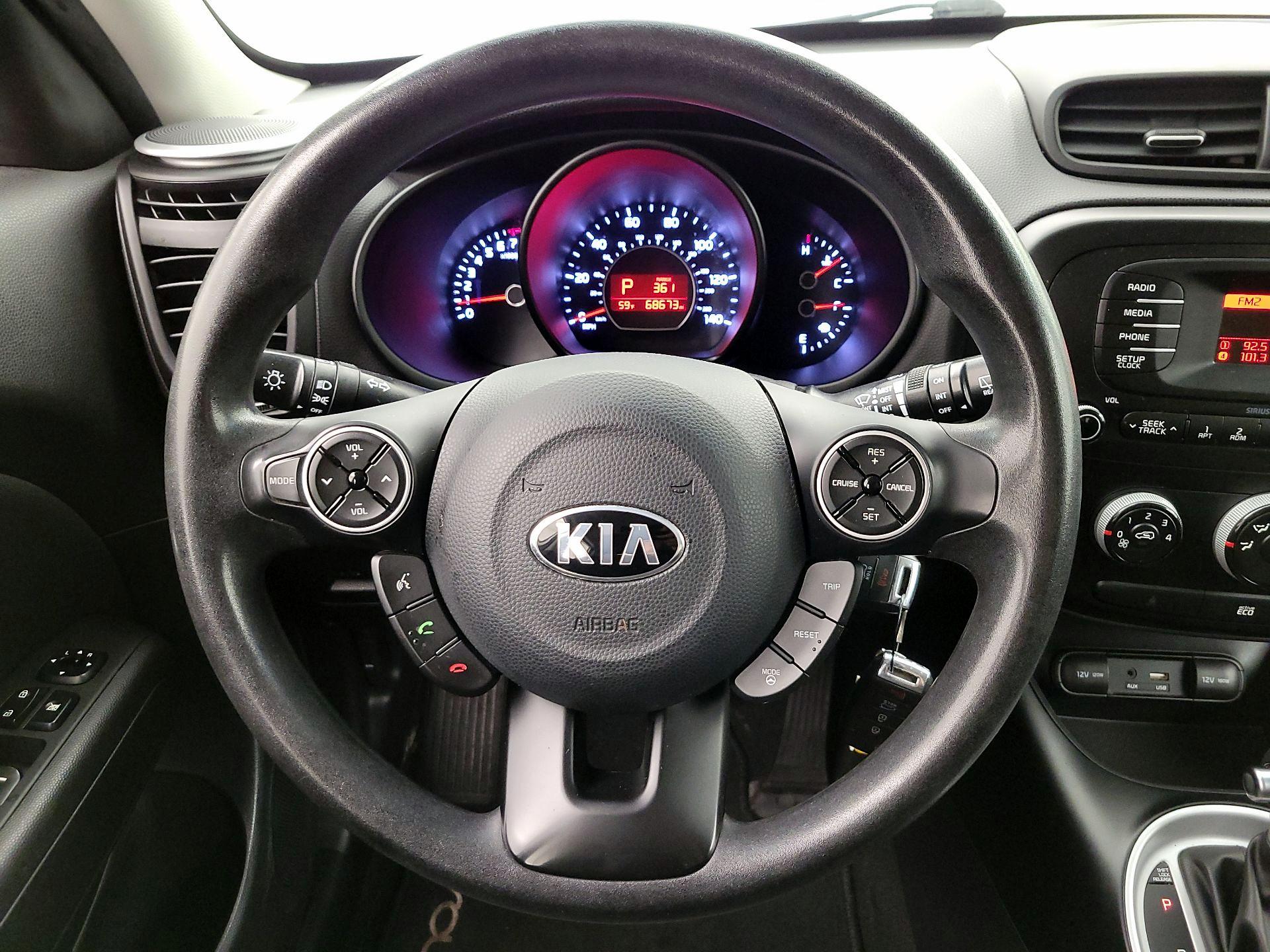 Thumbnail: 2016 Kia Soul - 10