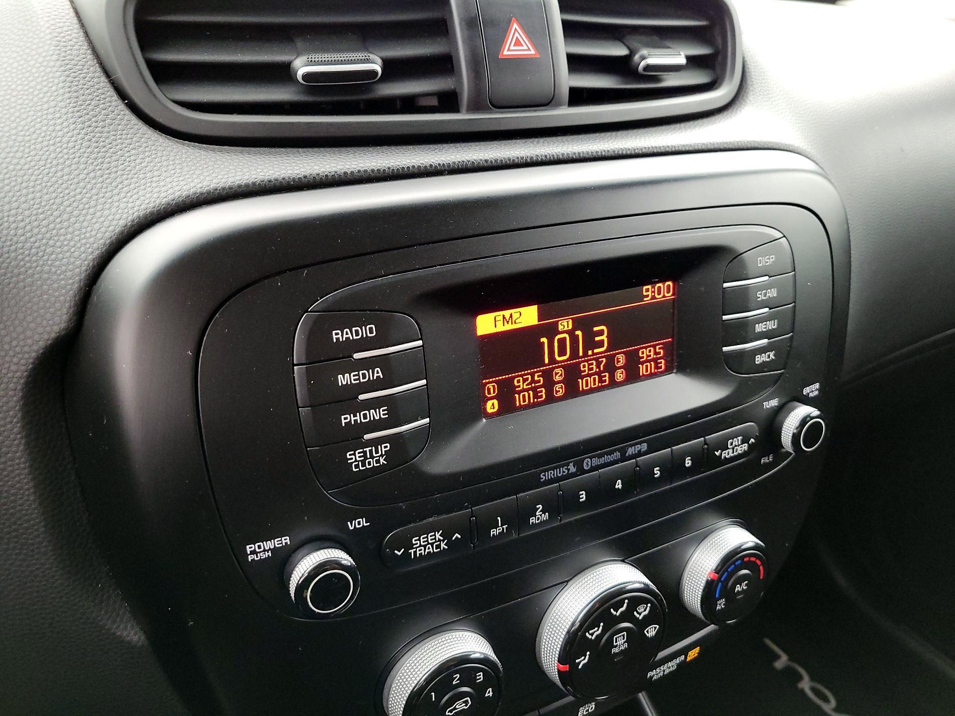 Thumbnail: 2016 Kia Soul - 14