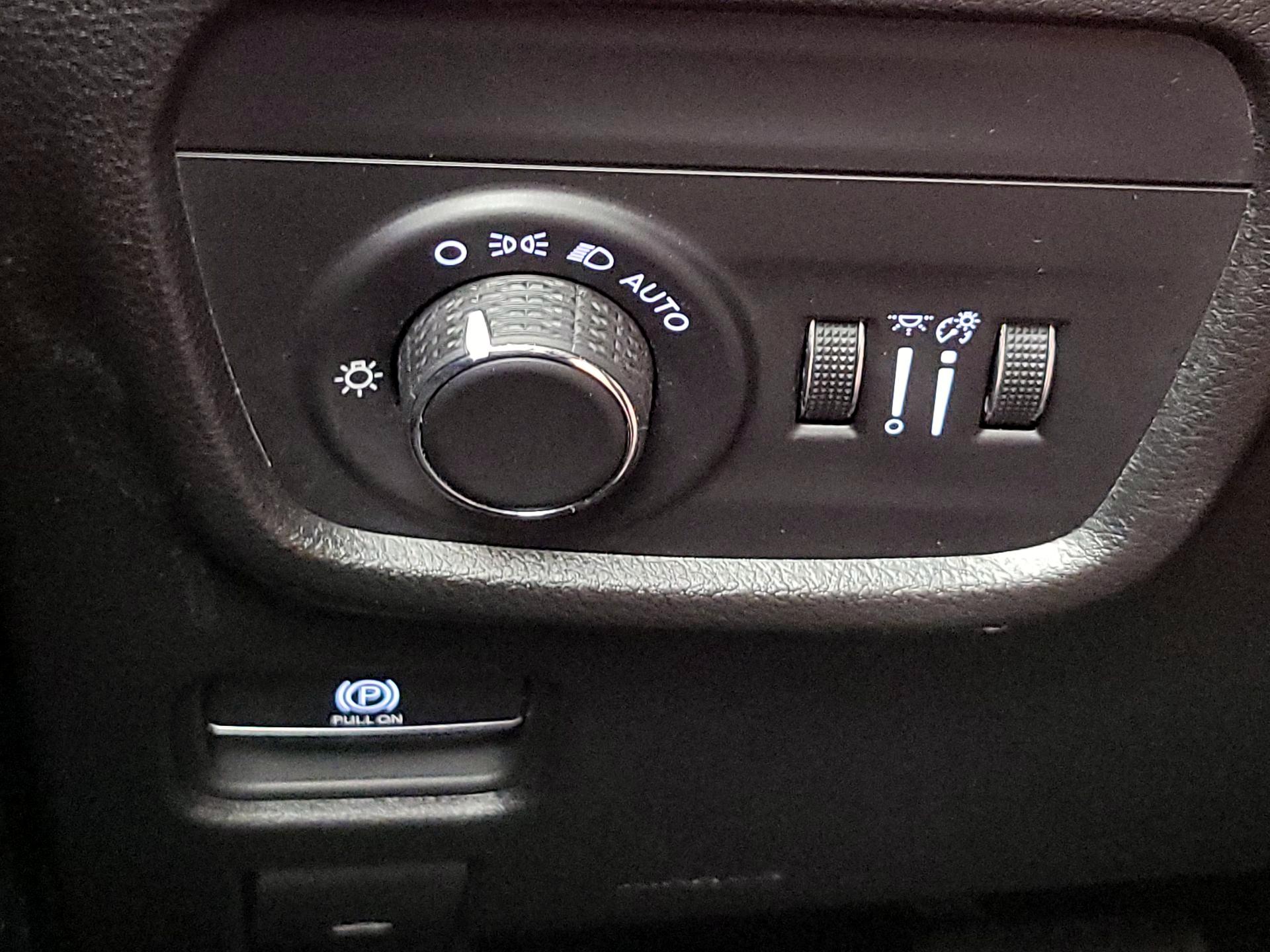 Thumbnail: 2023 Jeep Grand Cherokee - 13