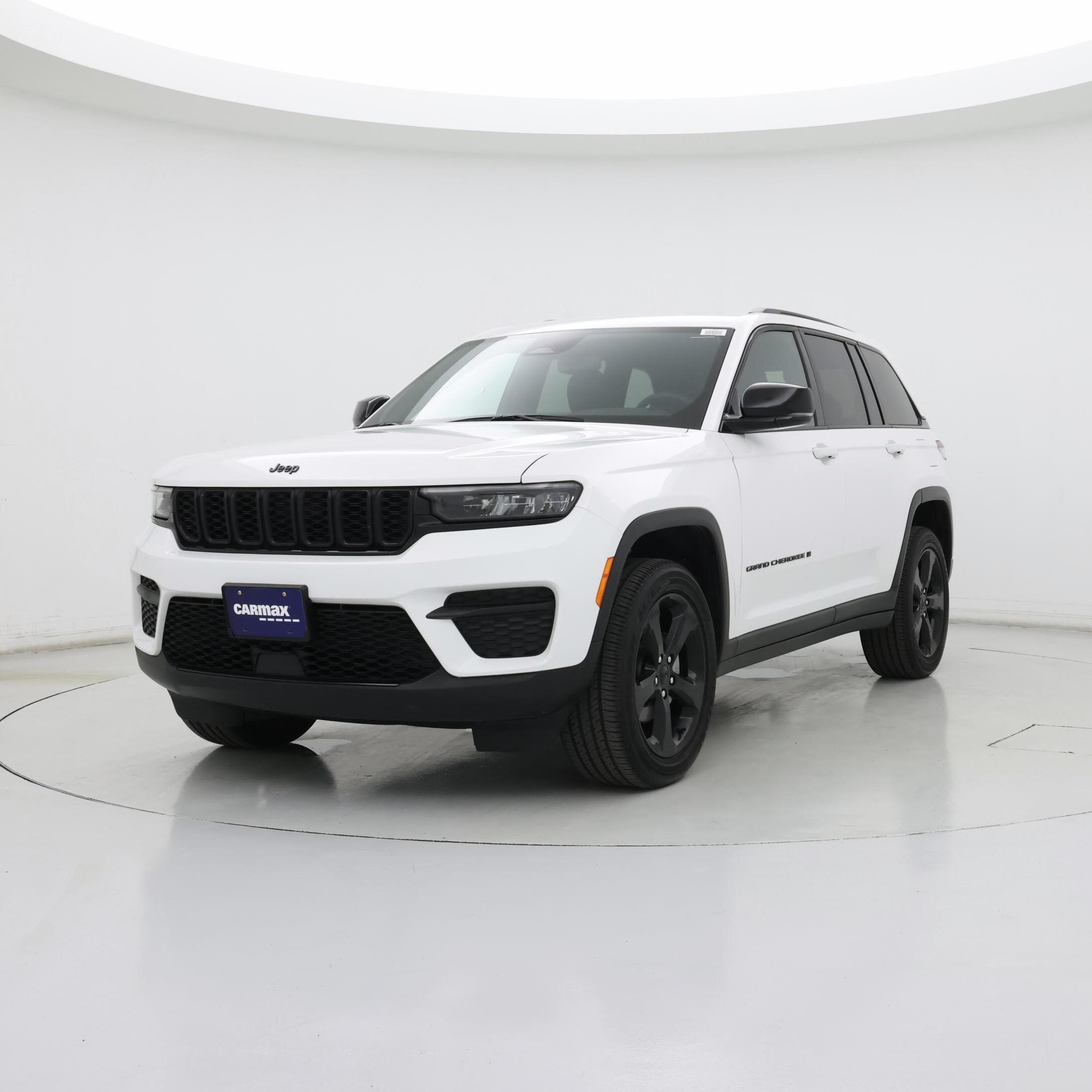 Thumbnail: 2023 Jeep Grand Cherokee - 4