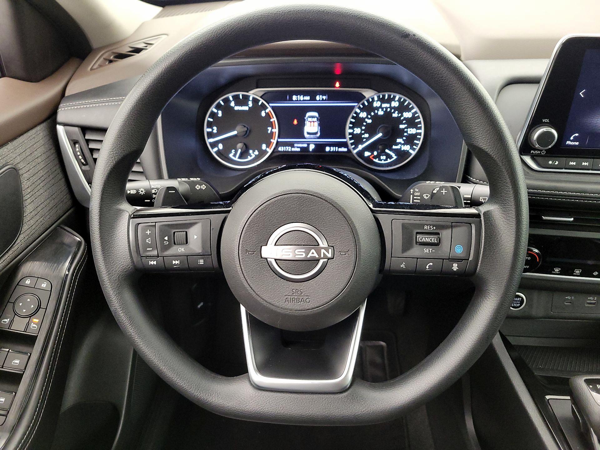 Thumbnail: 2023 Nissan Rogue - 10