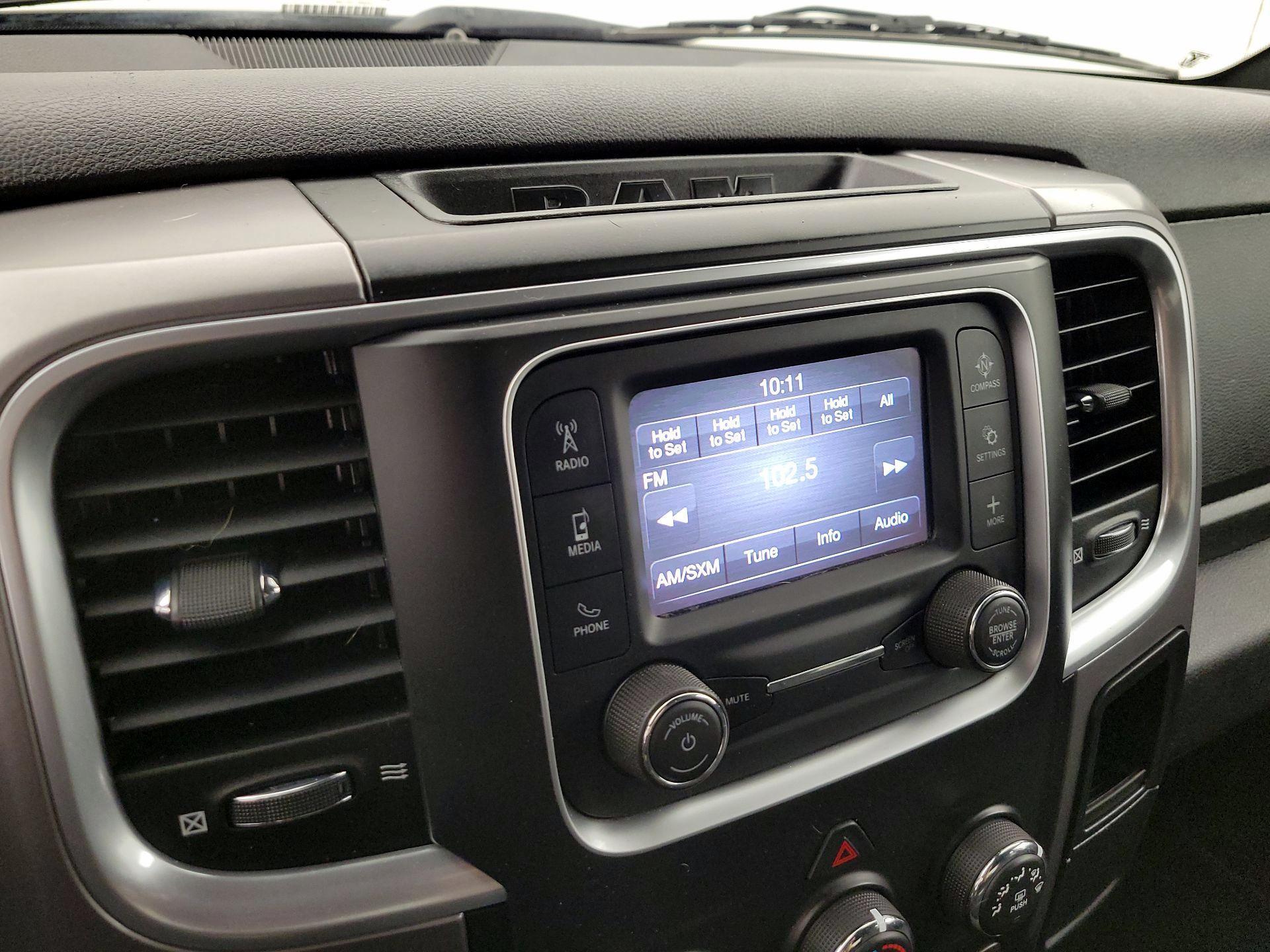 Thumbnail: 2022 RAM 1500 Classic - 15