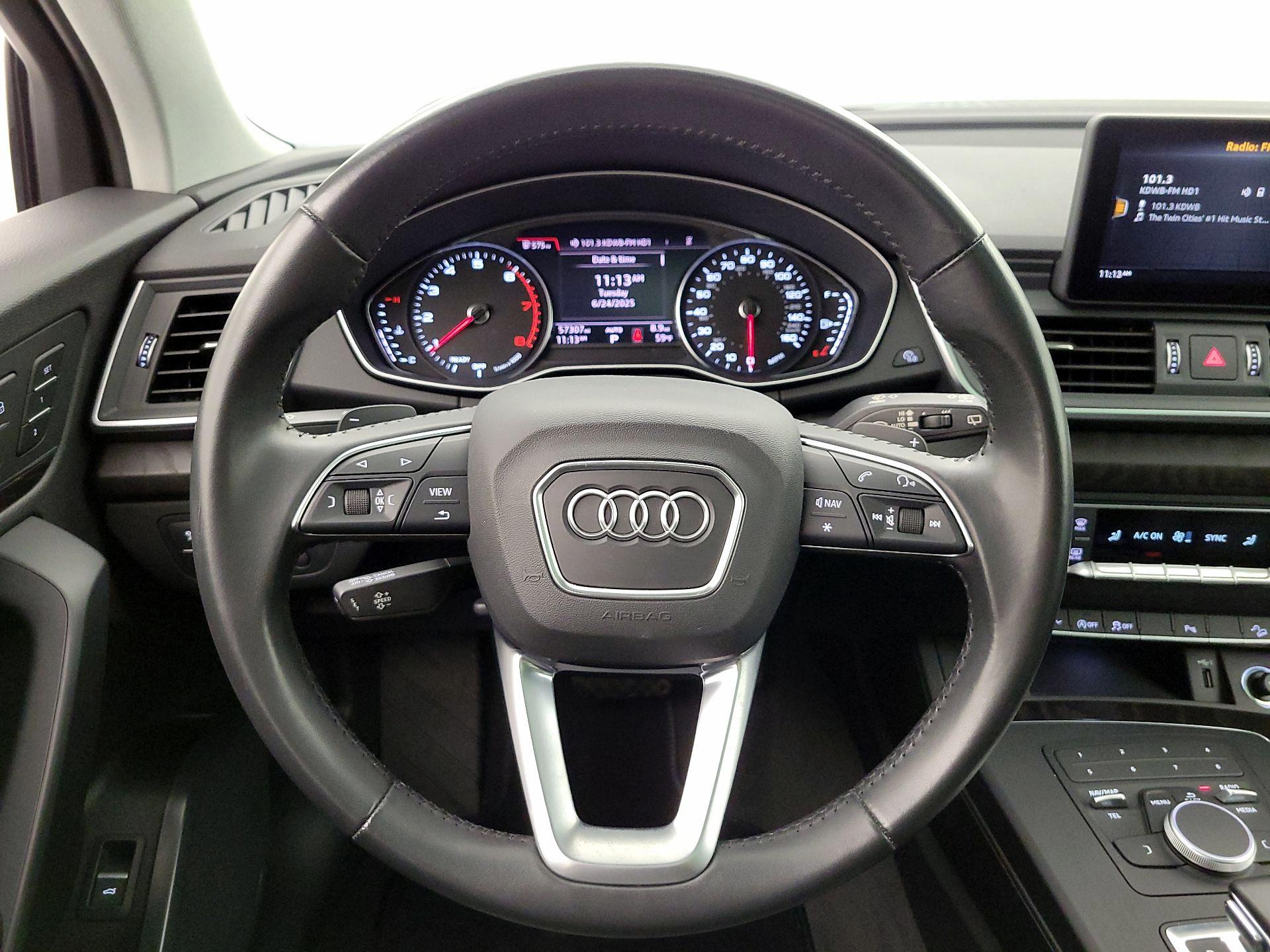 Thumbnail: 2020 Audi Q5 - 10