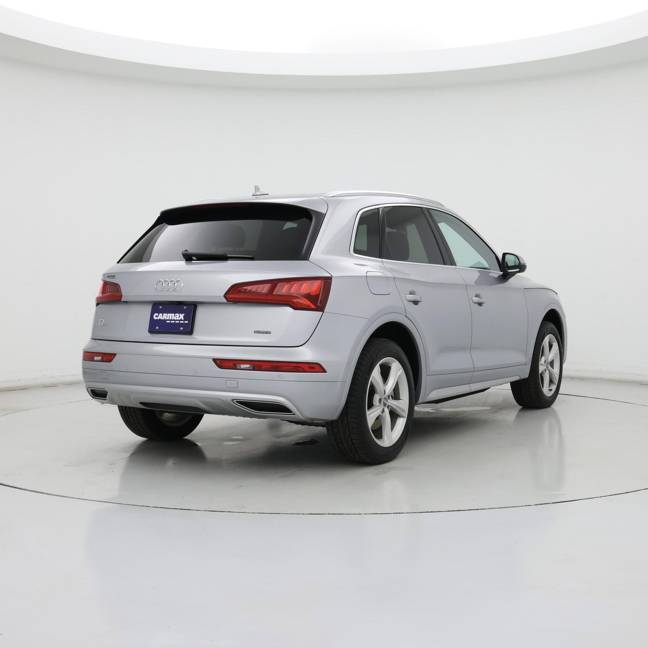 Thumbnail: 2020 Audi Q5 - 8