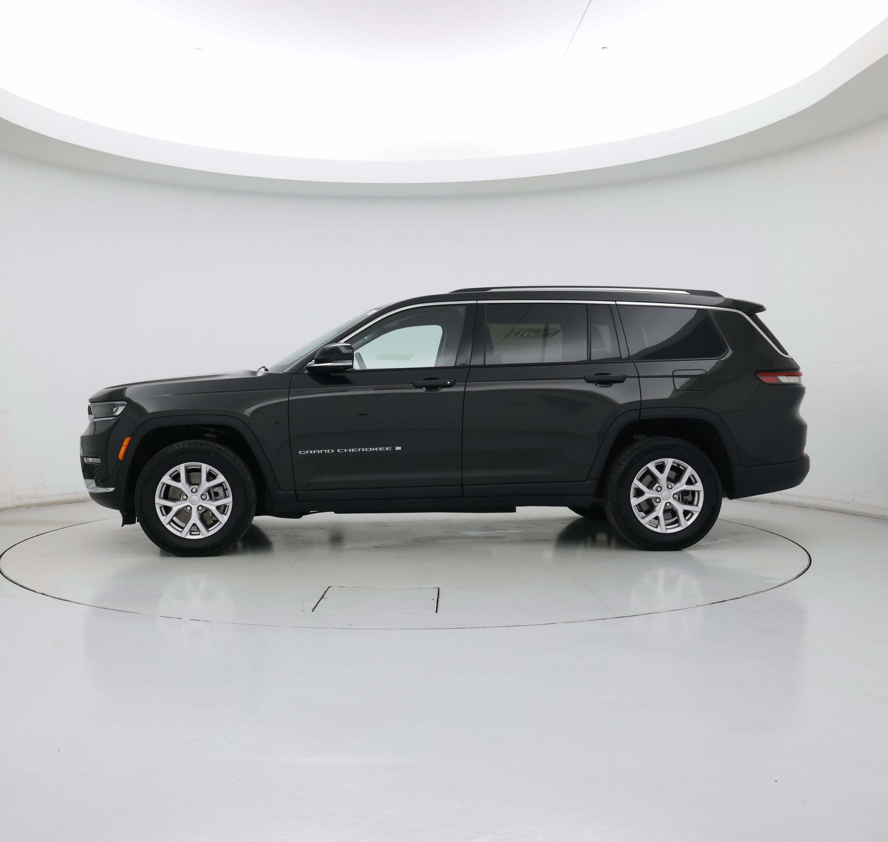 Thumbnail: 2022 Jeep Grand Cherokee L - 3