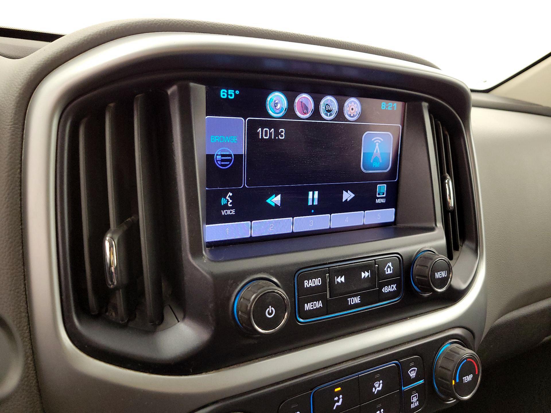 Thumbnail: 2015 Chevrolet Colorado - 15