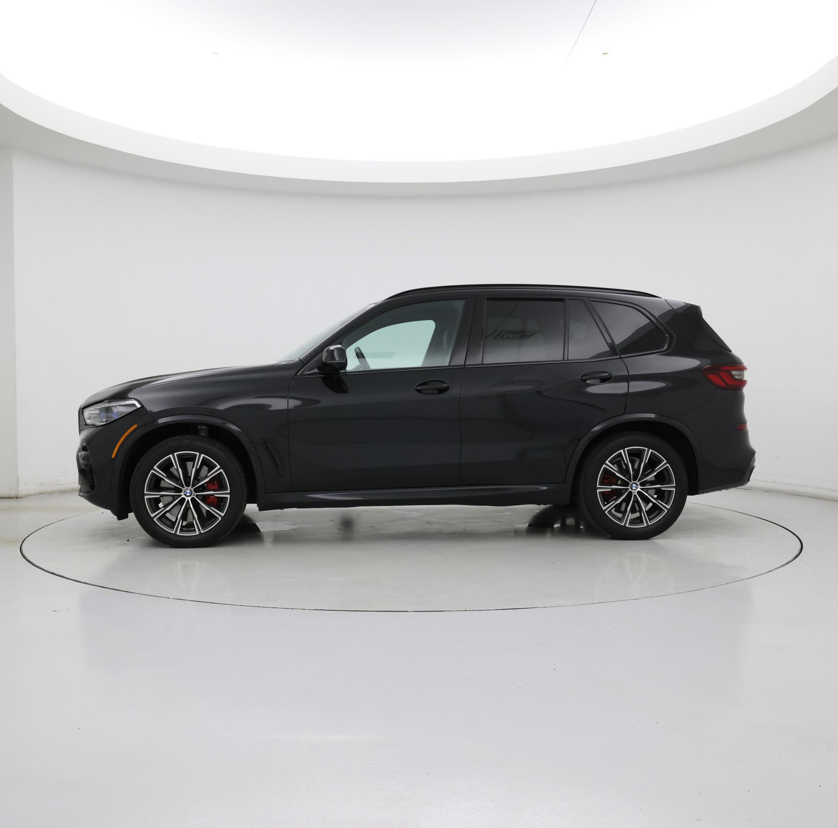 Thumbnail: 2023 BMW X5 - 3