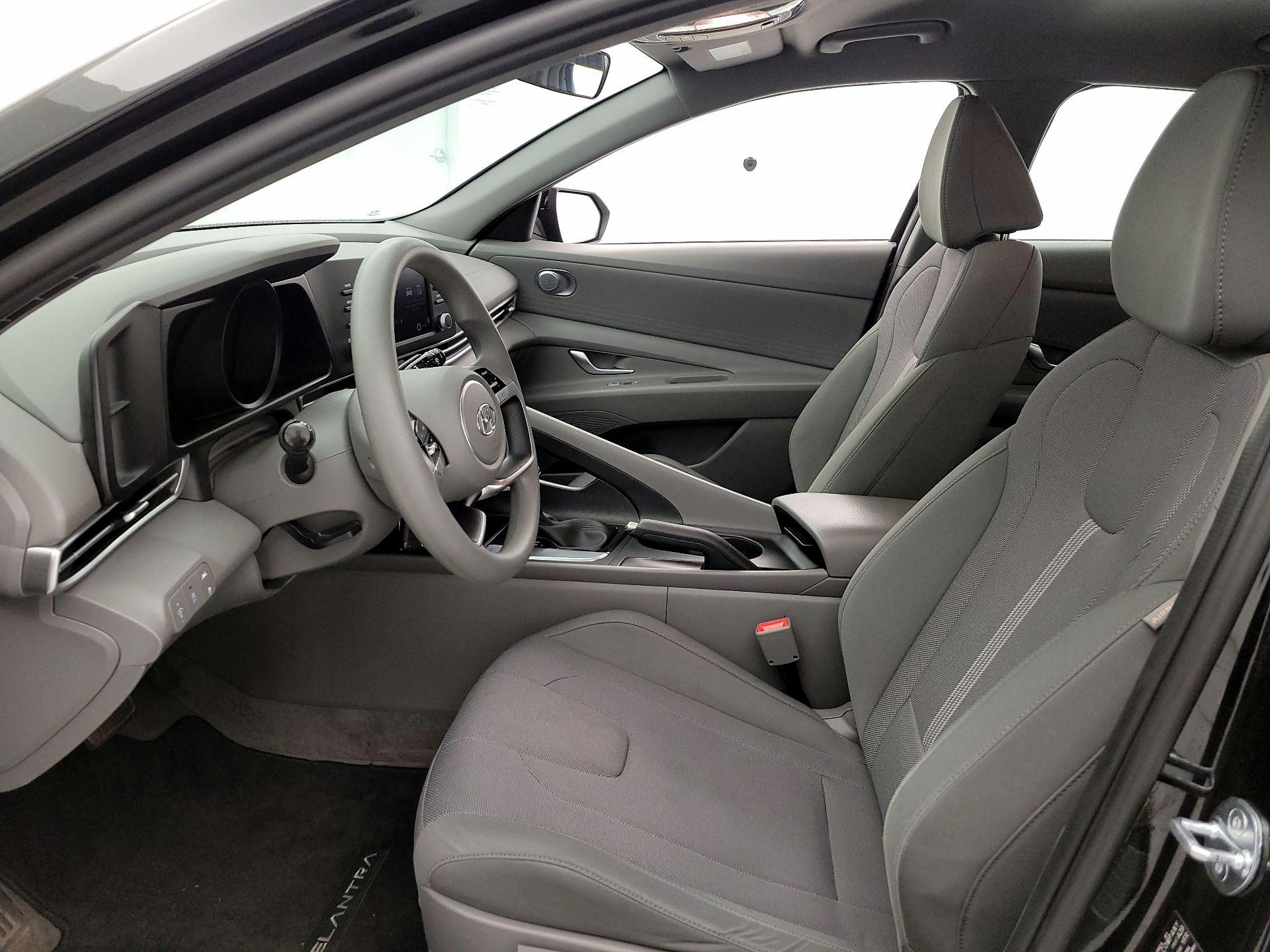 Thumbnail: 2023 Hyundai Elantra - 11