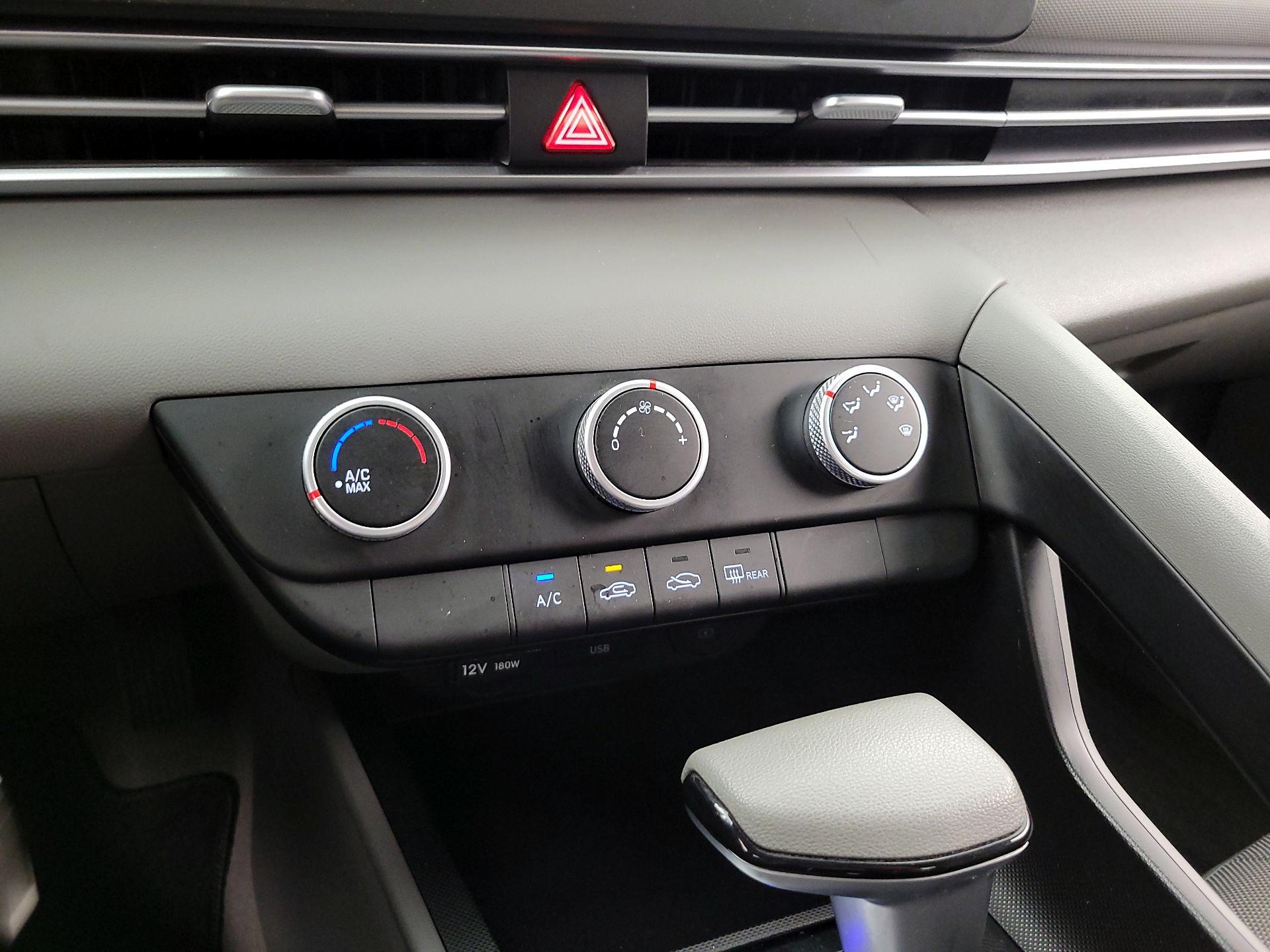Thumbnail: 2023 Hyundai Elantra - 16