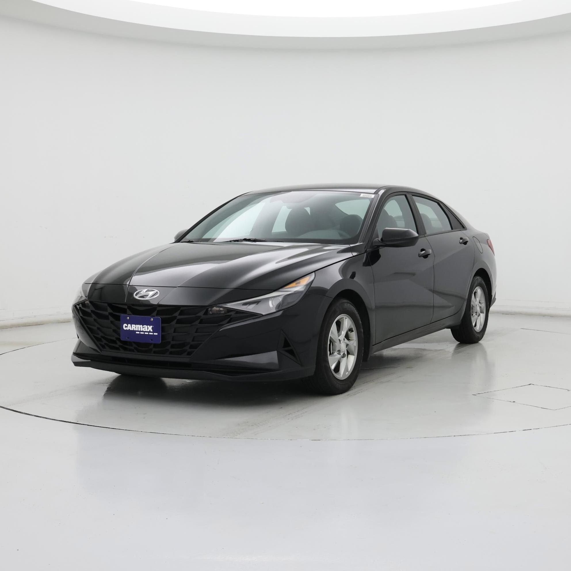 Thumbnail: 2023 Hyundai Elantra - 4
