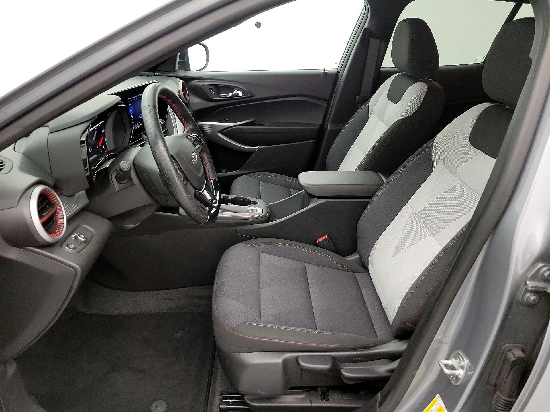 Thumbnail: 2024 Chevrolet Trax - 11