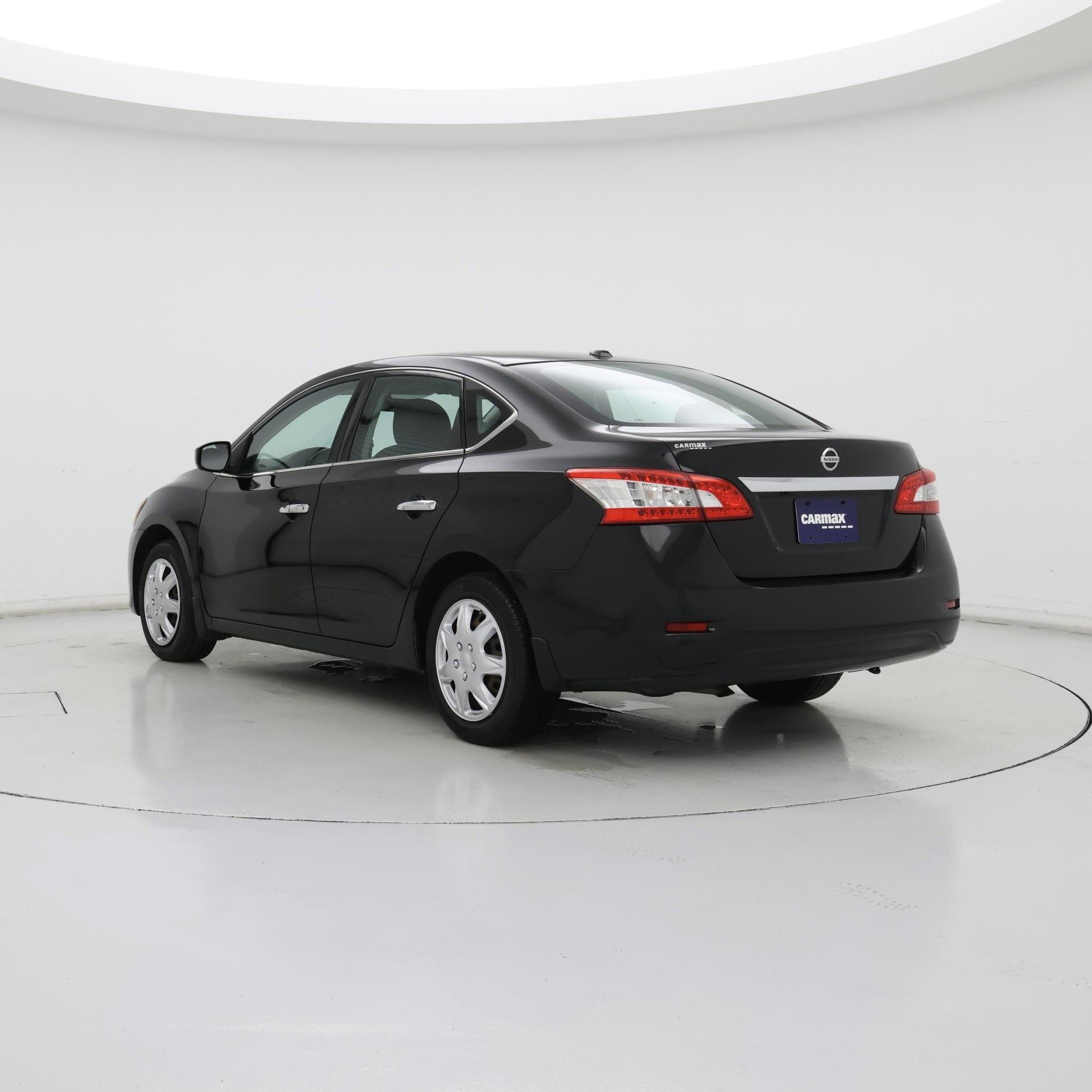 Thumbnail: 2015 Nissan Sentra - 2
