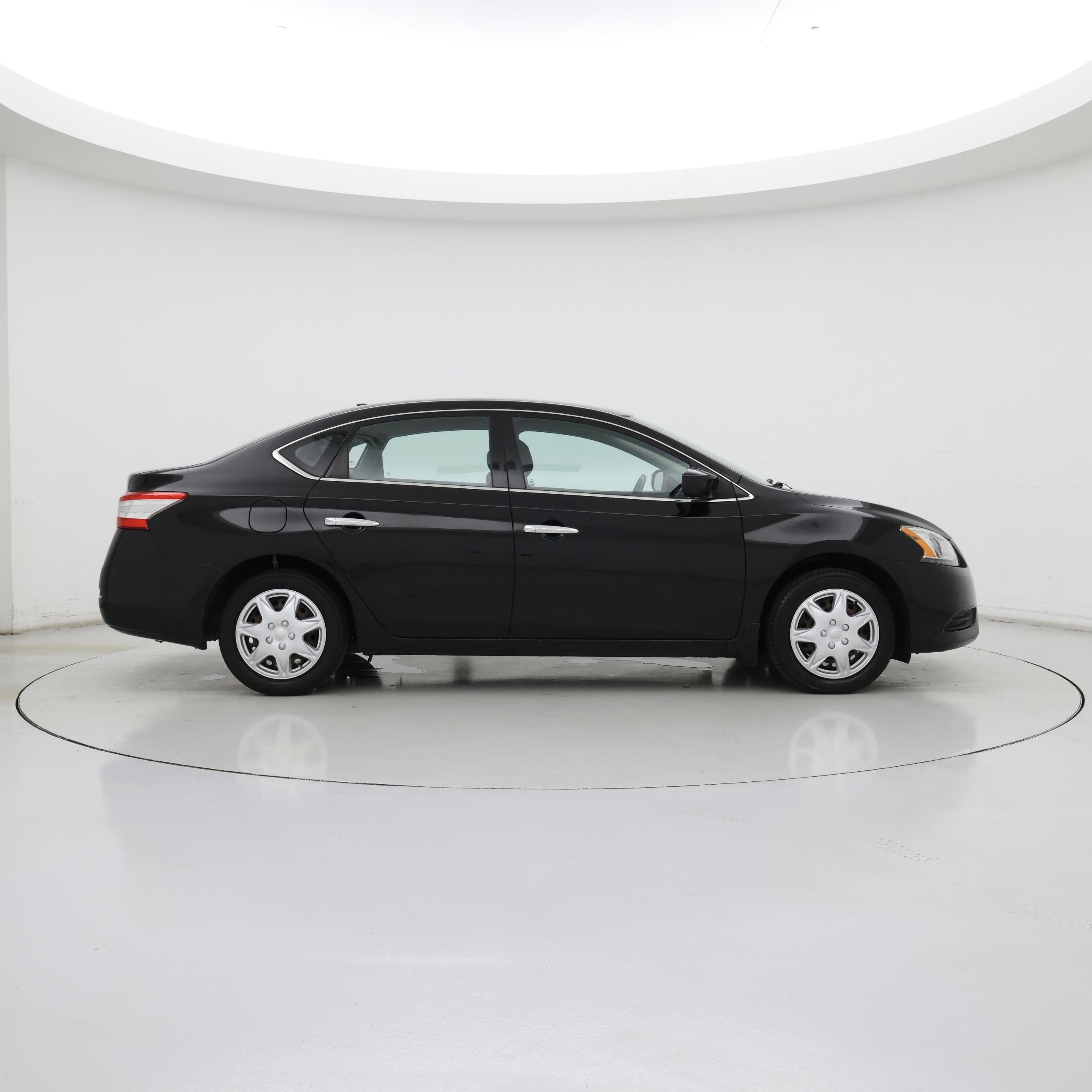Thumbnail: 2015 Nissan Sentra - 7
