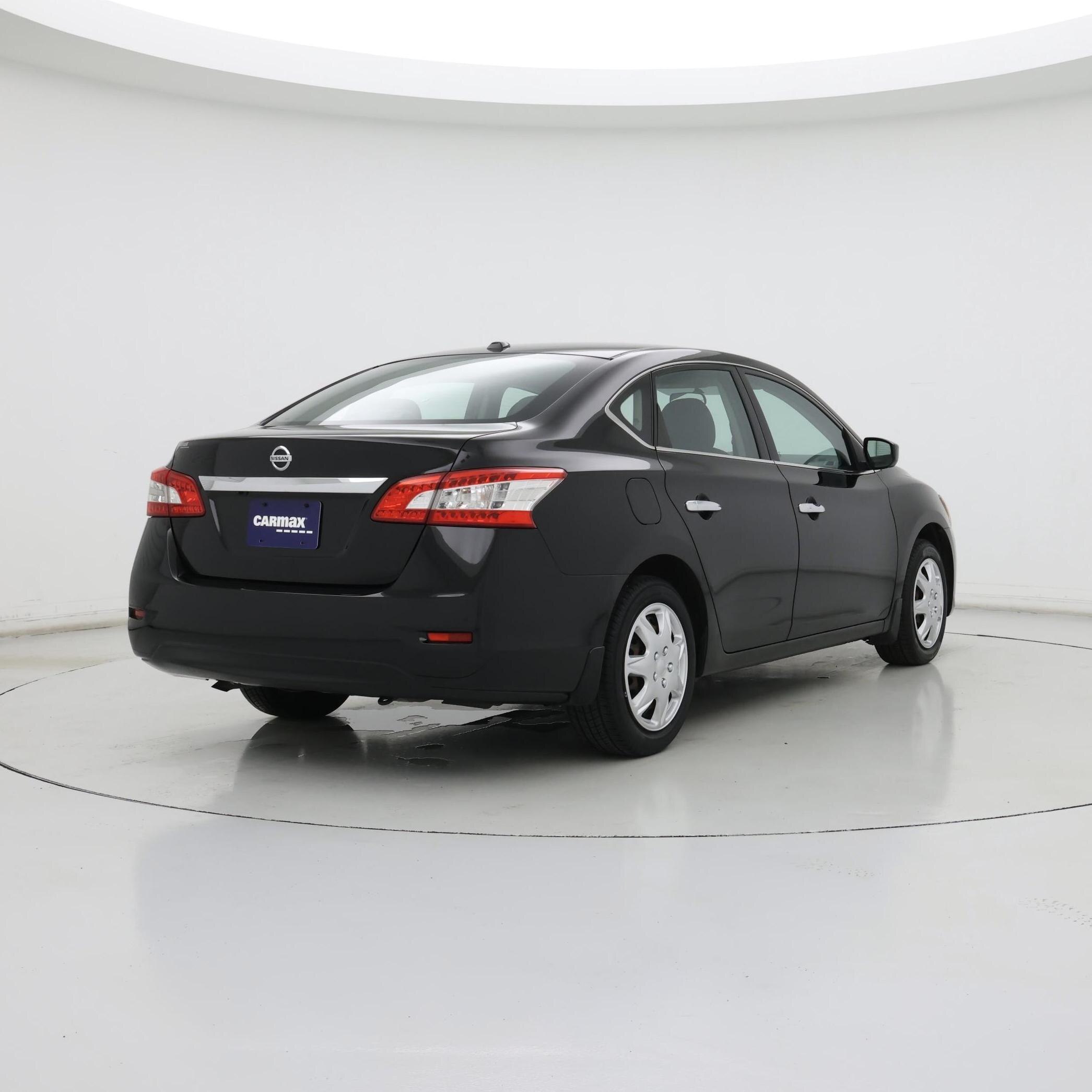 Thumbnail: 2015 Nissan Sentra - 8