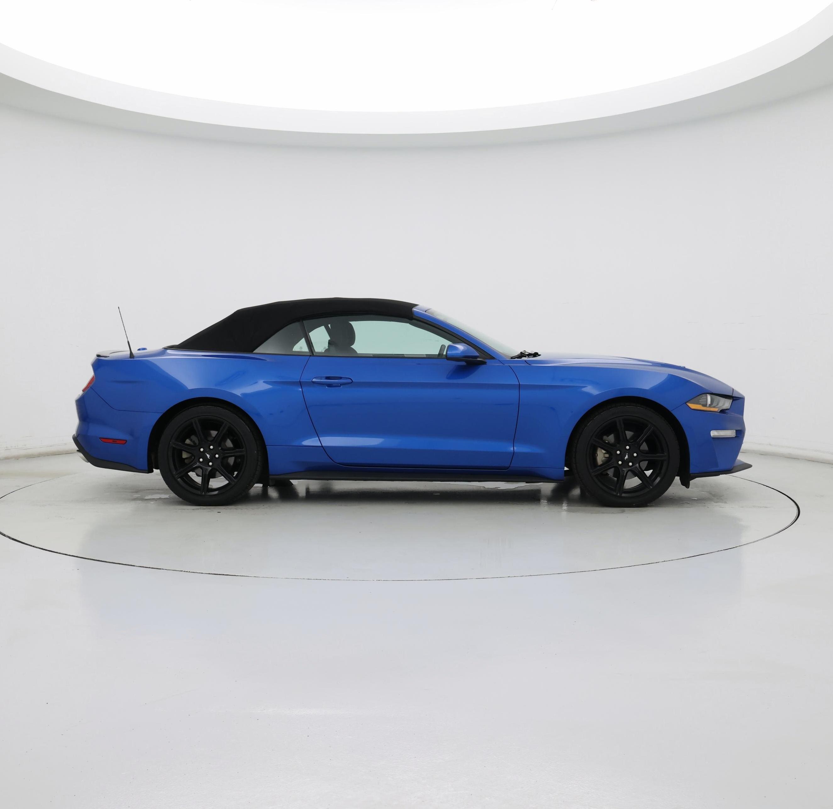 Thumbnail: 2020 Ford Mustang - 7