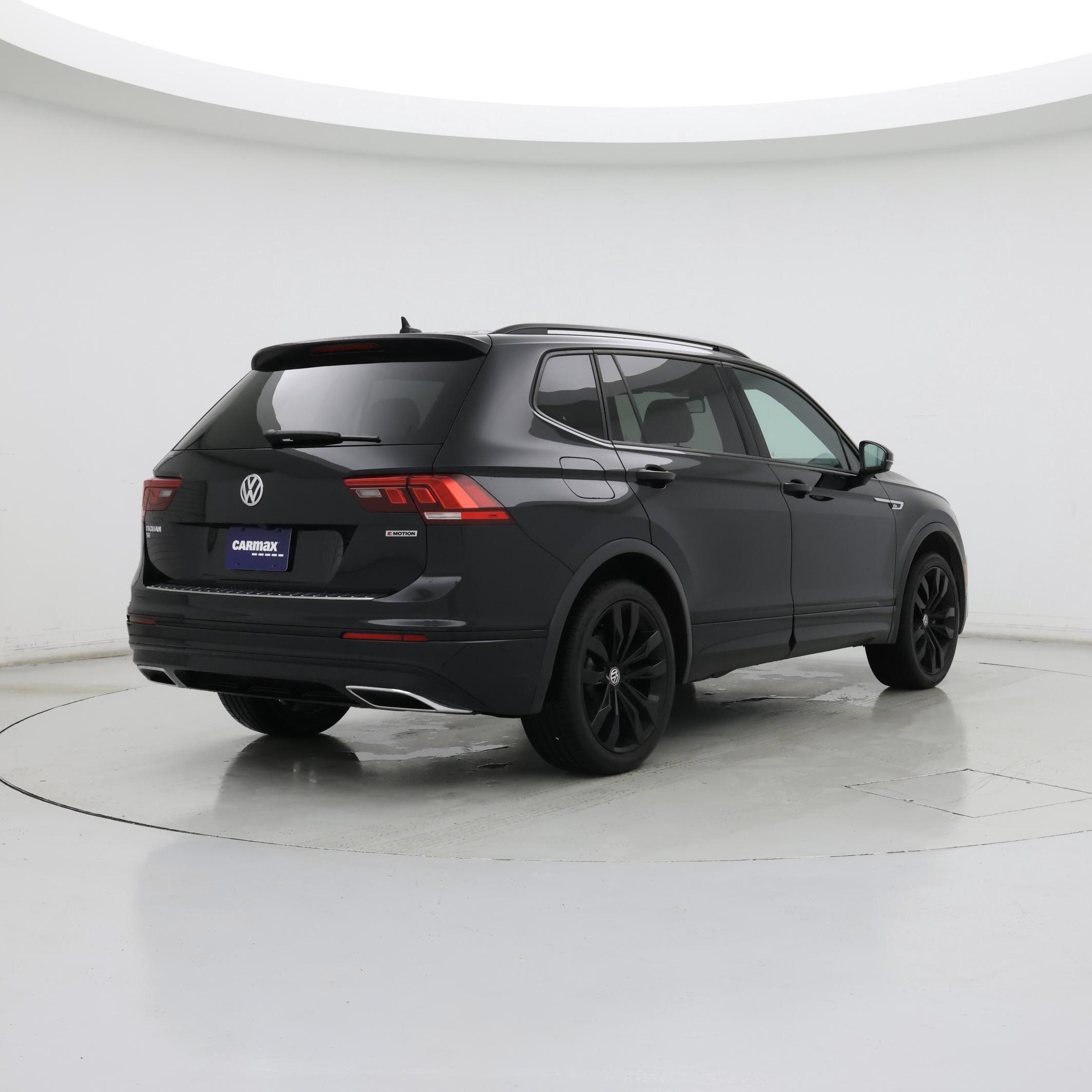 Thumbnail: 2021 Volkswagen Tiguan - 8