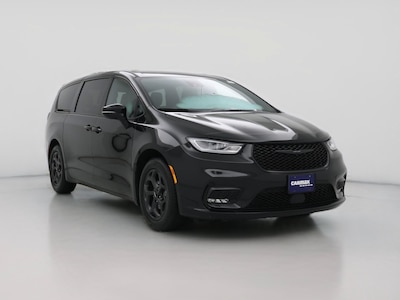 Black 2023 Chrysler Pacifica Hybrid Limited