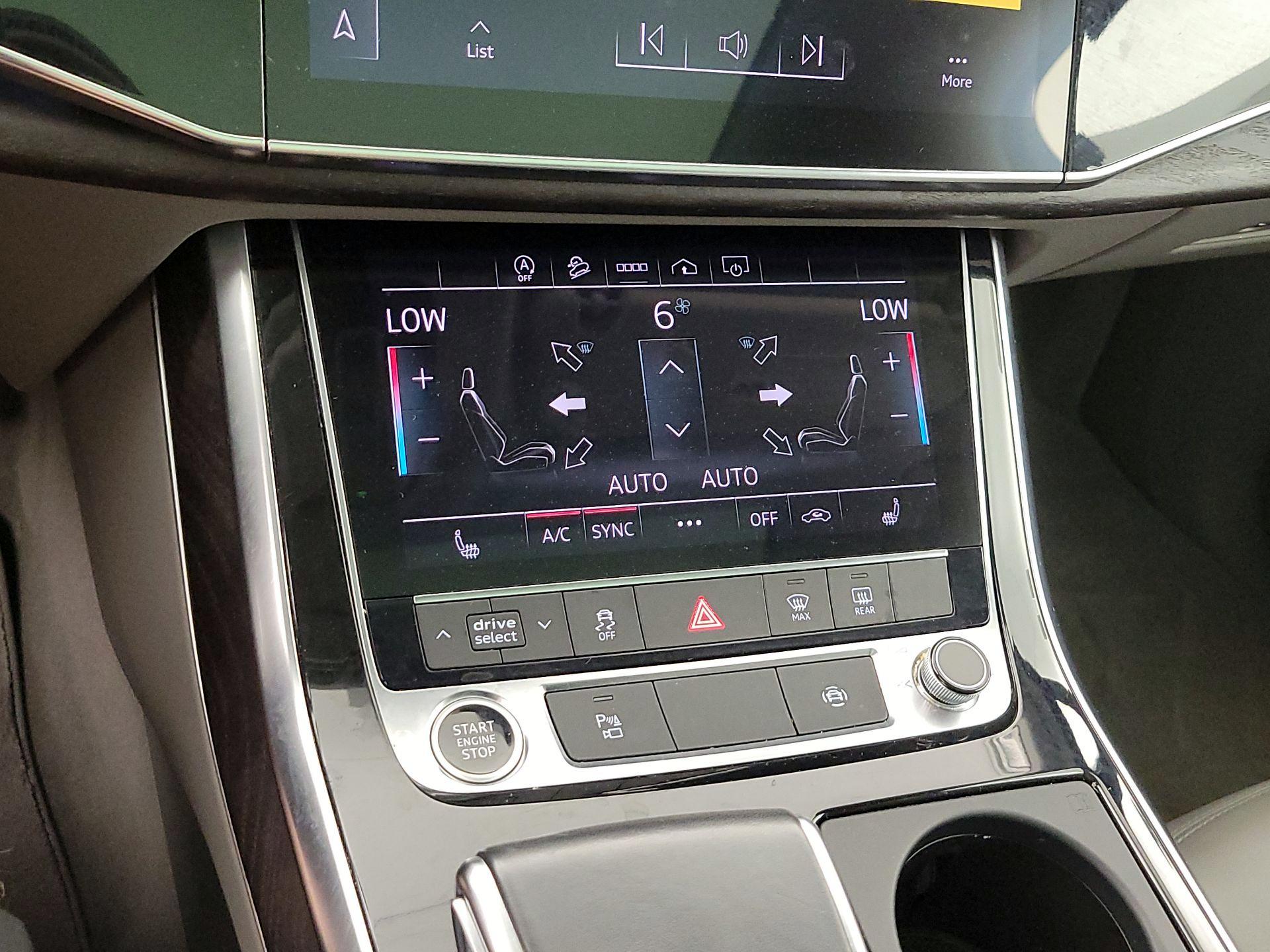 Thumbnail: 2021 Audi Q7 - 17
