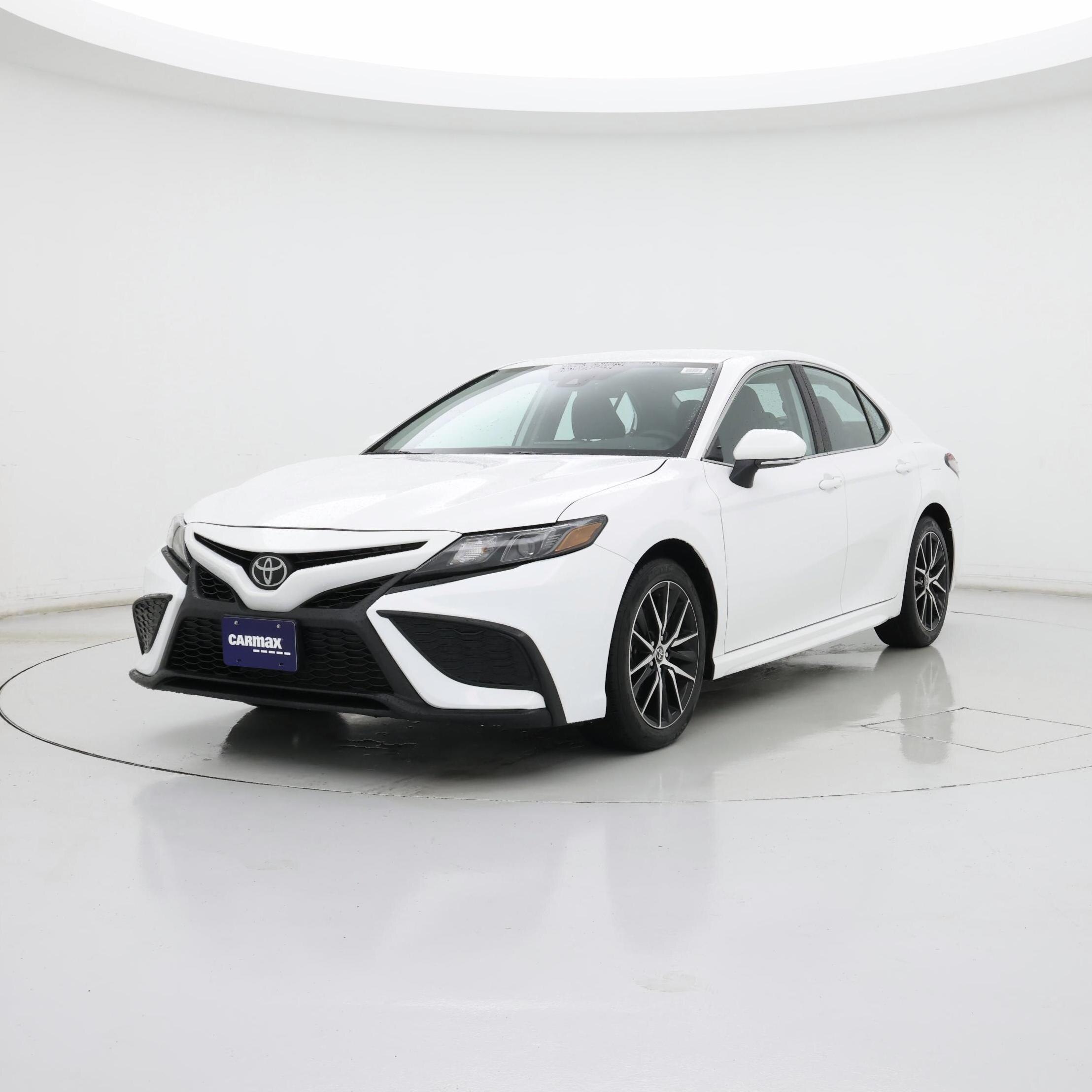 Thumbnail: 2024 Toyota Camry - 4