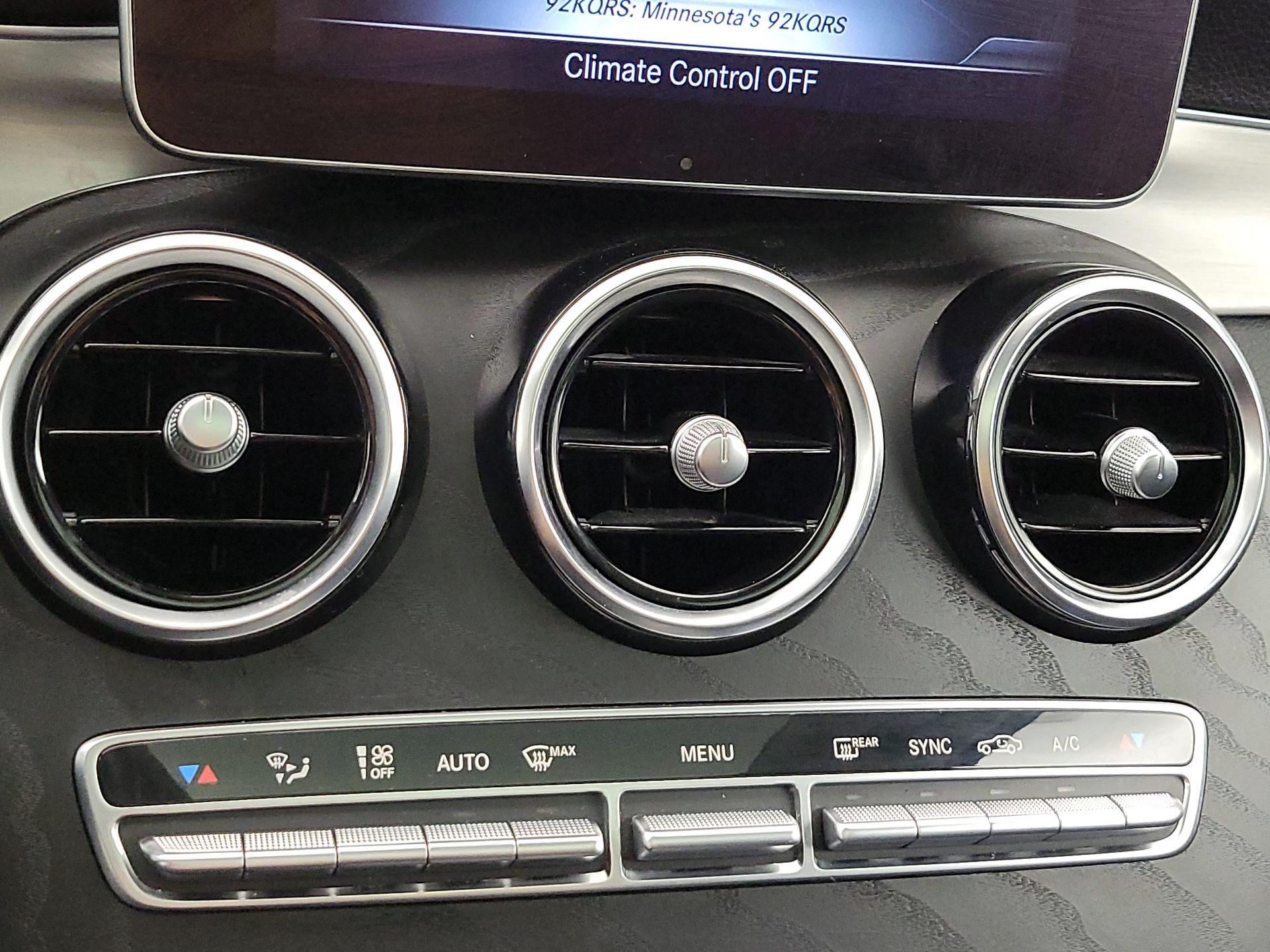 Thumbnail: 2019 Mercedes-Benz GLC - 17