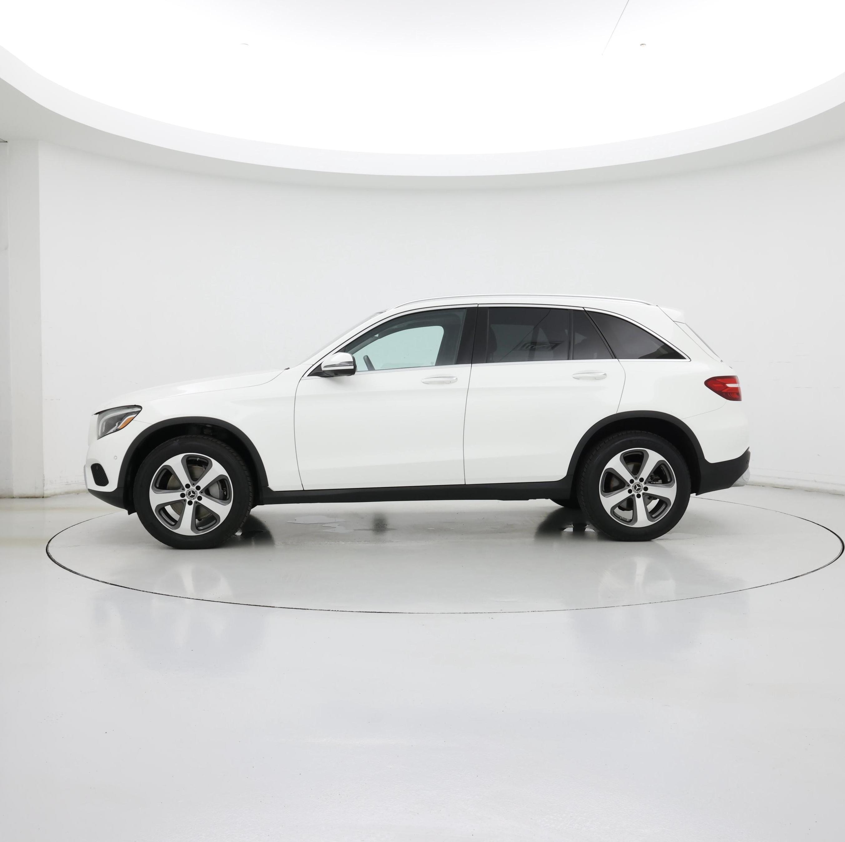 Thumbnail: 2019 Mercedes-Benz GLC - 3