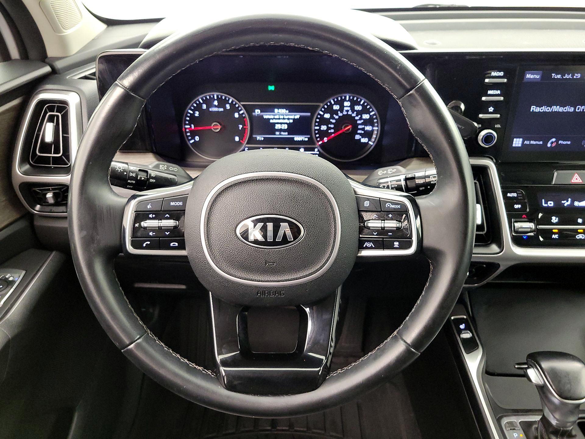 Thumbnail: 2021 Kia Sorento - 10