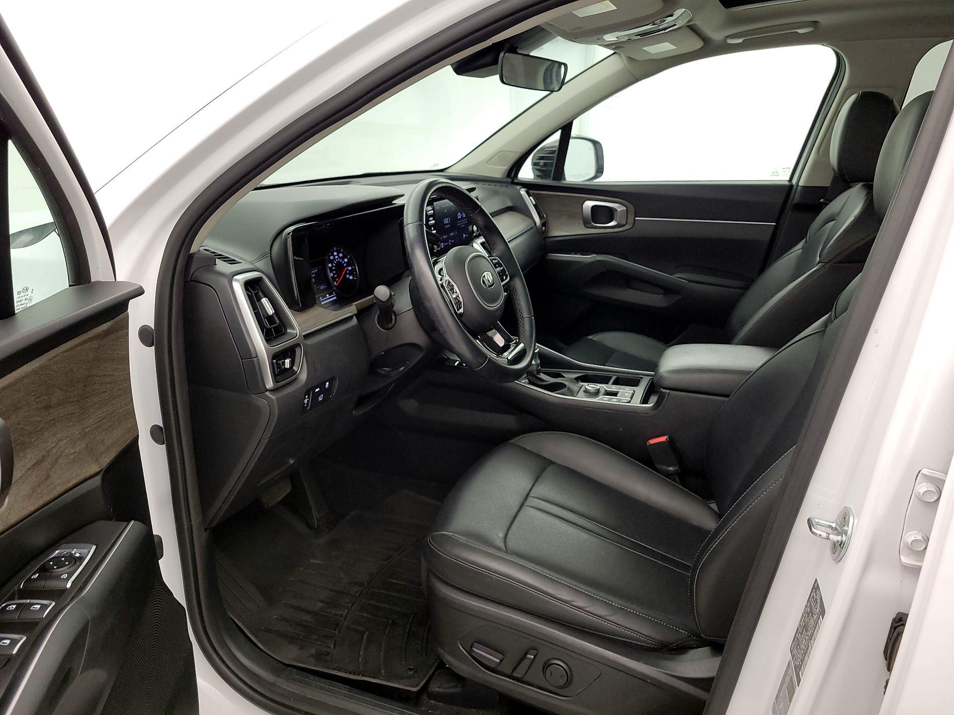 Thumbnail: 2021 Kia Sorento - 11