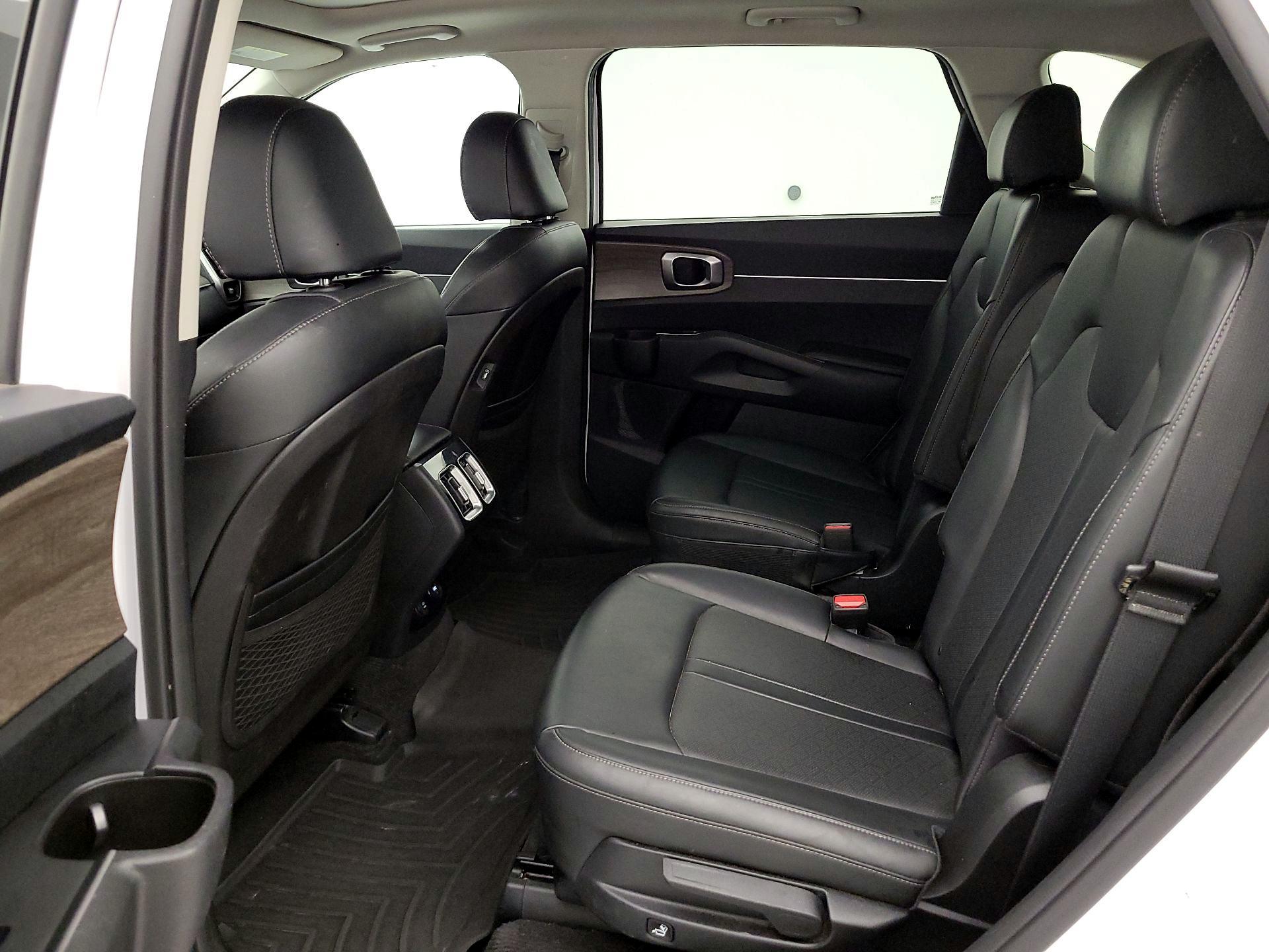 Thumbnail: 2021 Kia Sorento - 20
