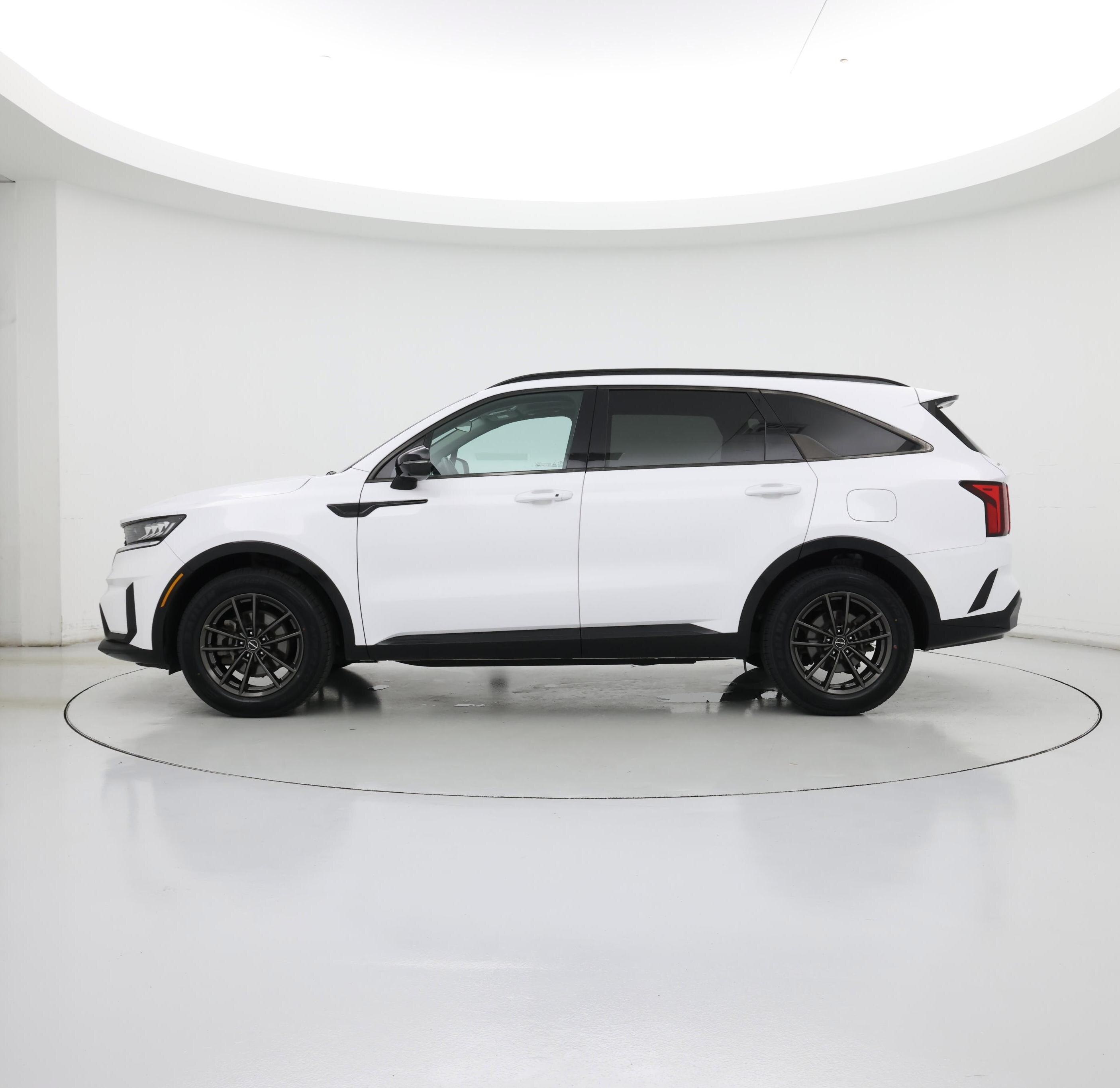 Thumbnail: 2021 Kia Sorento - 3
