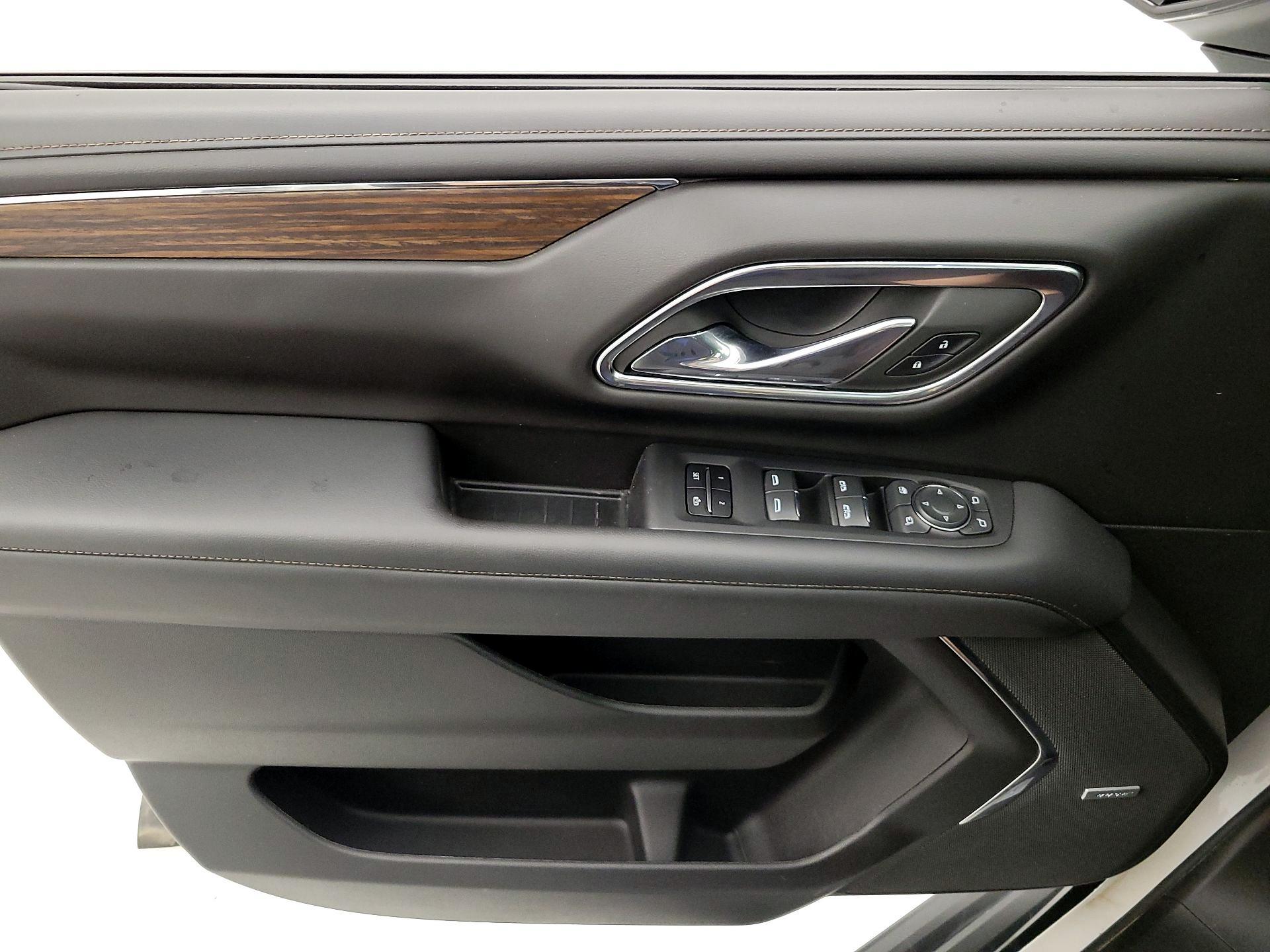 Thumbnail: 2023 Chevrolet Suburban - 12