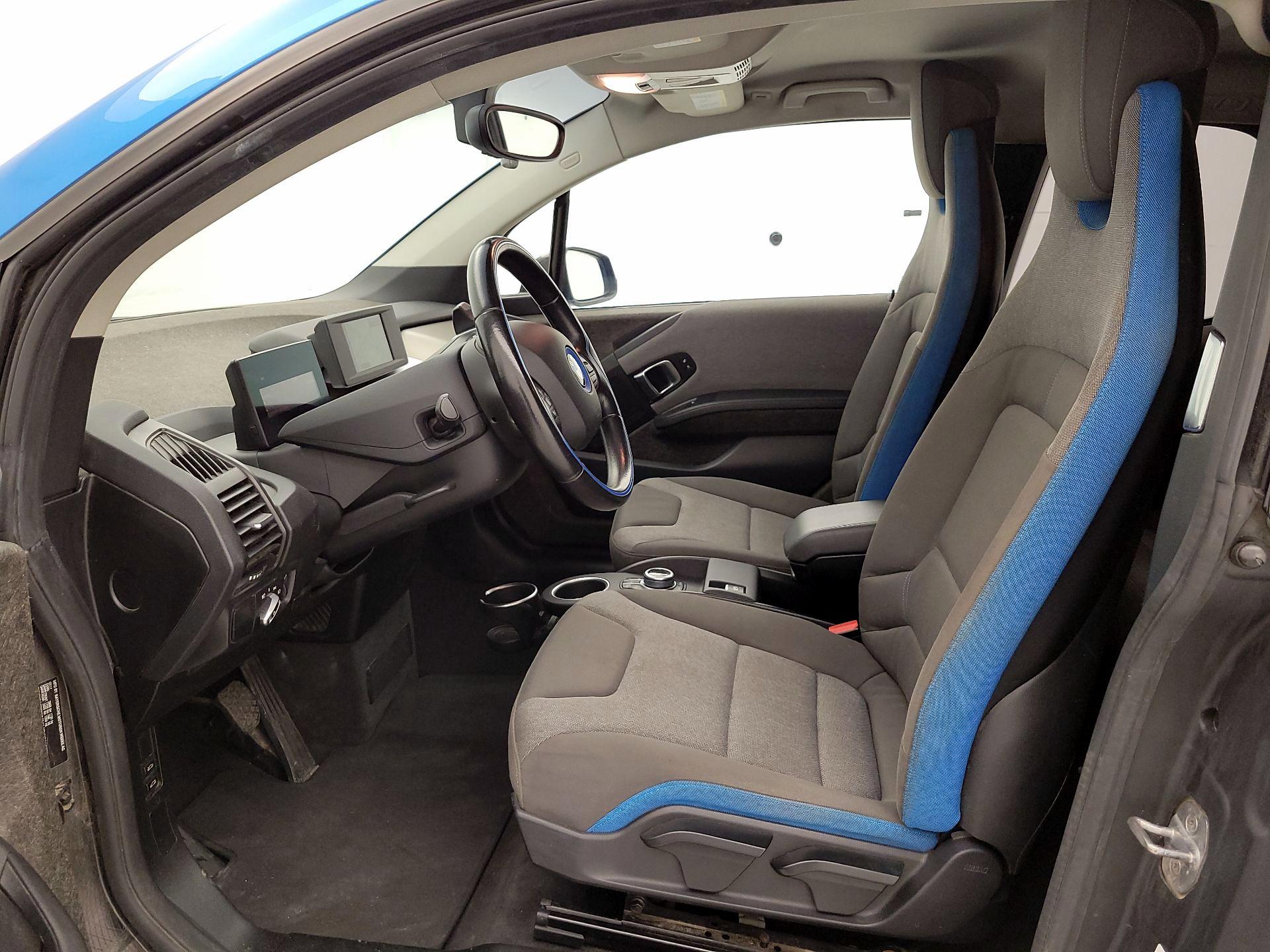 Thumbnail: 2017 BMW i3 - 11