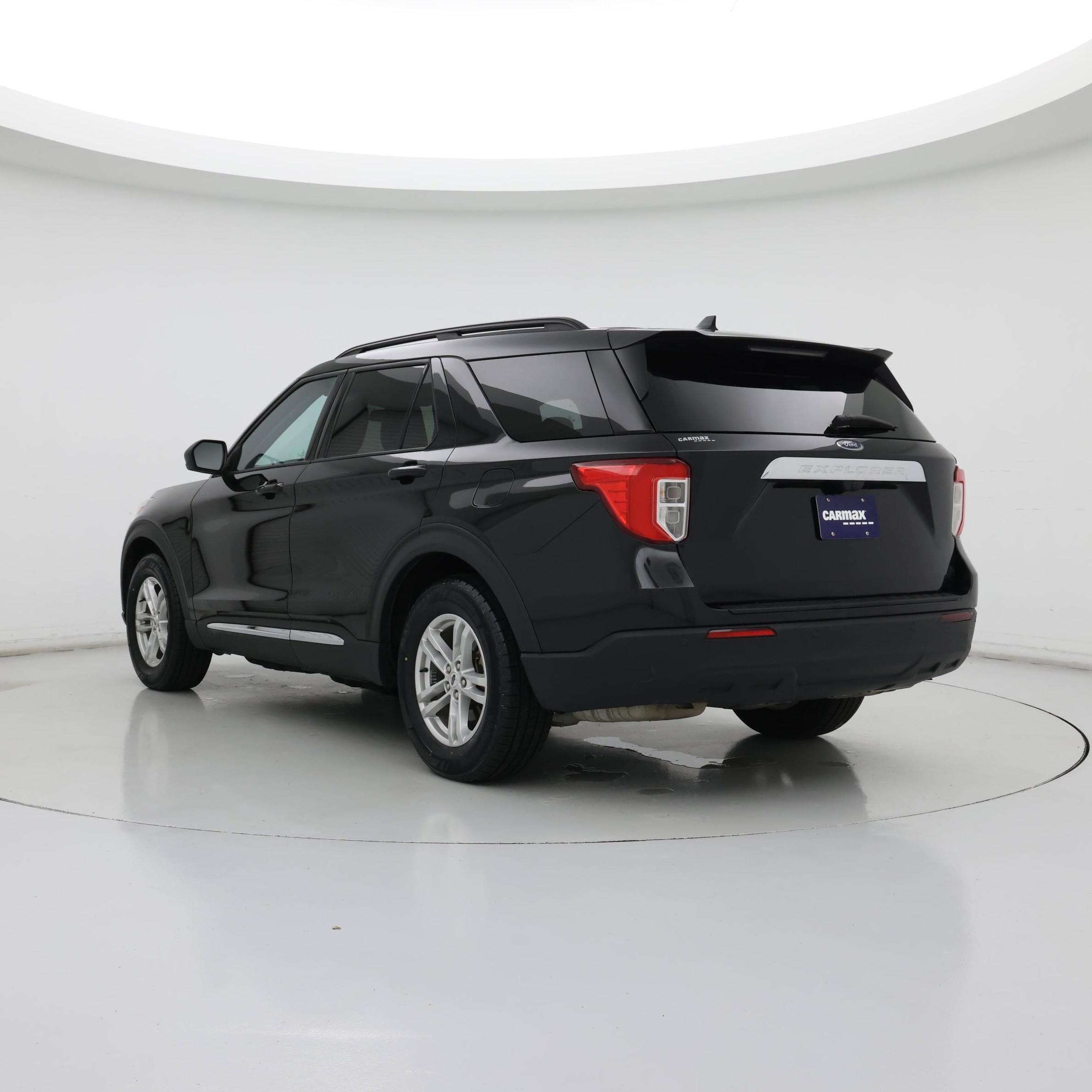 Thumbnail: 2022 Ford Explorer - 2