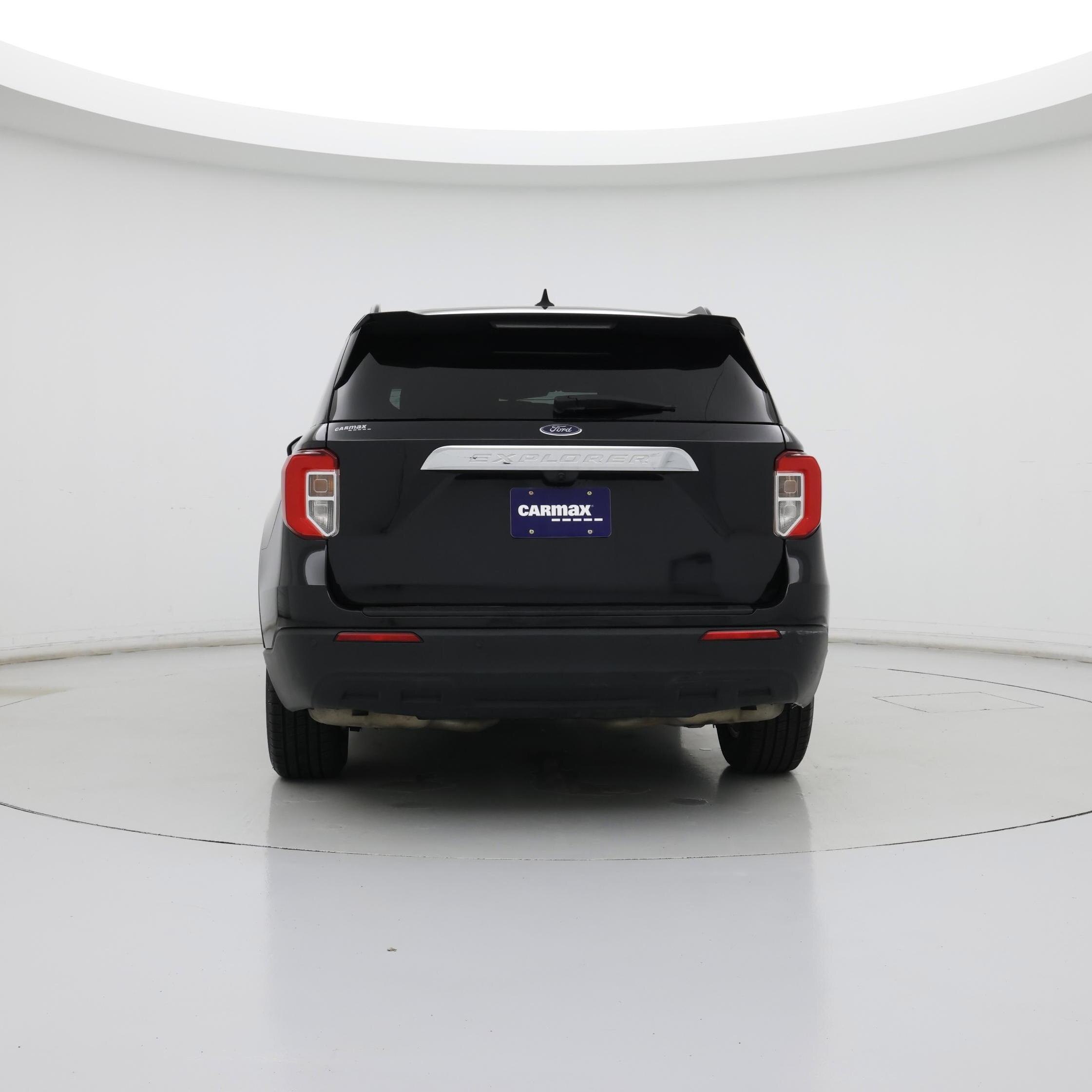 Thumbnail: 2022 Ford Explorer - 6