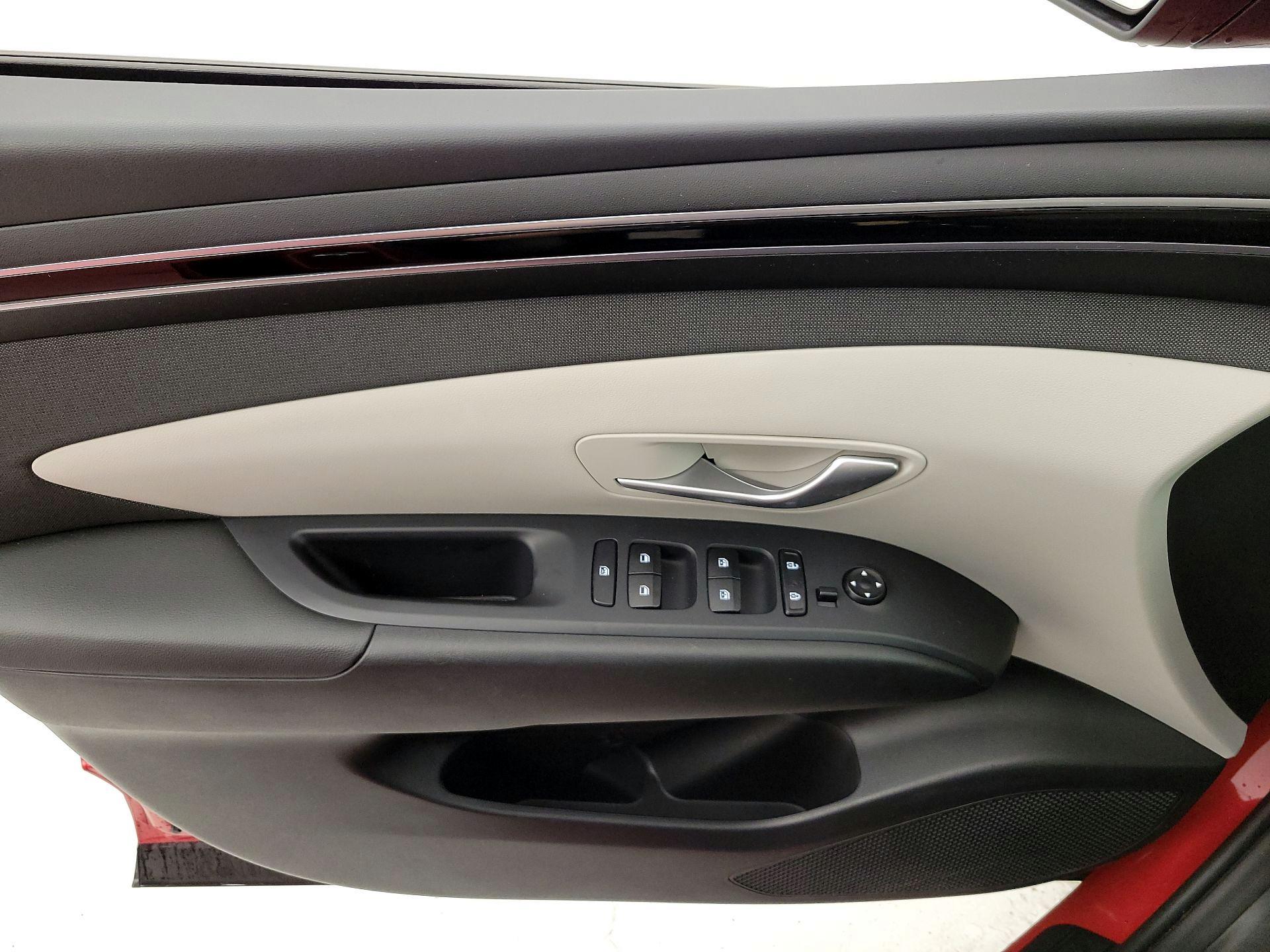Thumbnail: 2023 Hyundai Tucson - 12