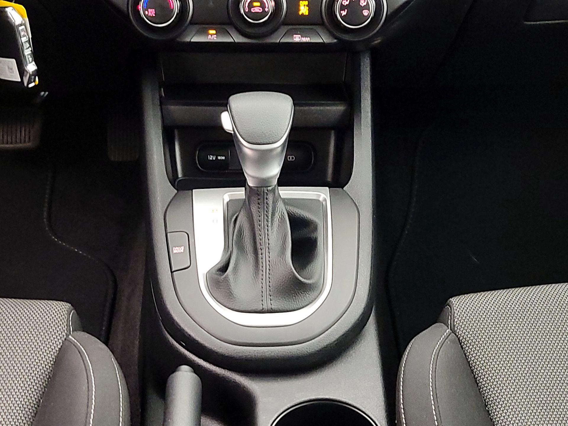 Thumbnail: 2024 Kia Forte - 17