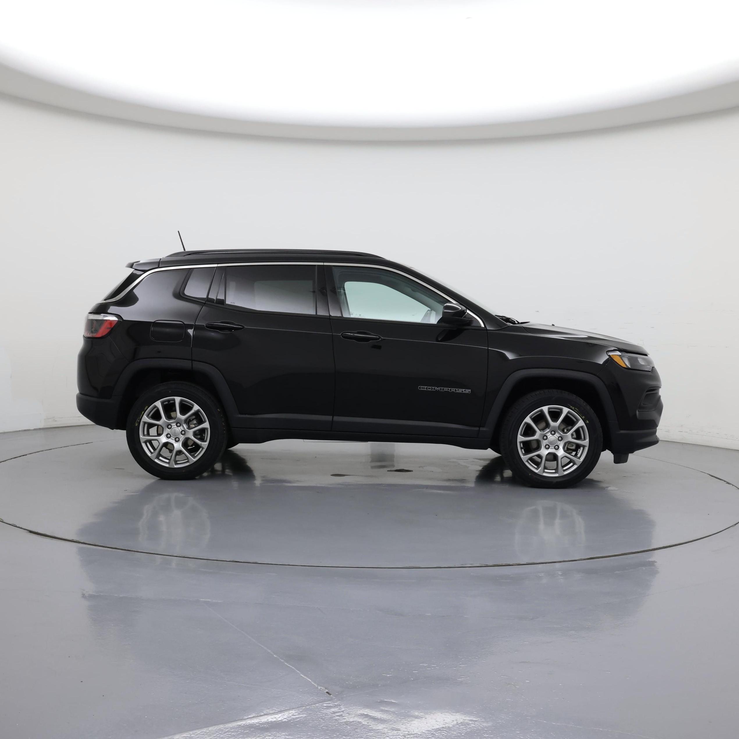 Thumbnail: 2022 Jeep Compass - 7