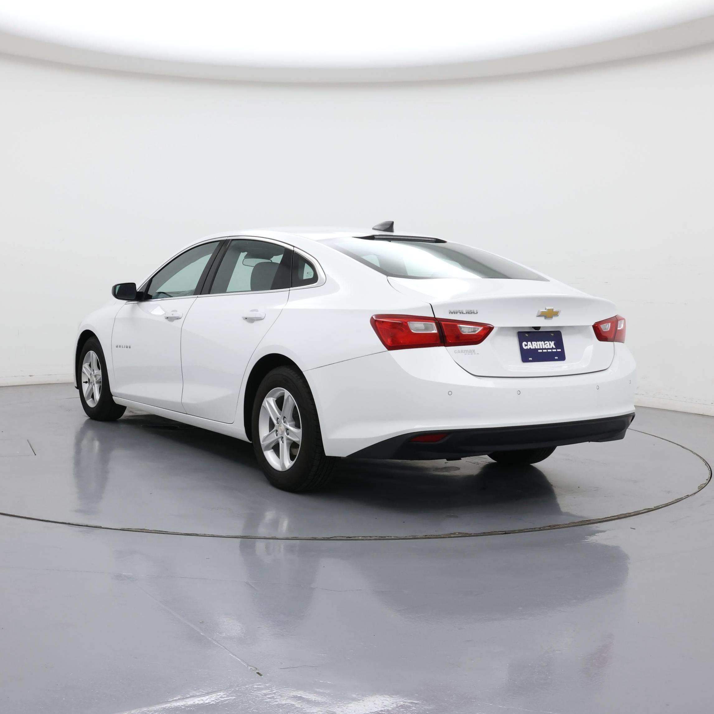 Thumbnail: 2020 Chevrolet Malibu - 2