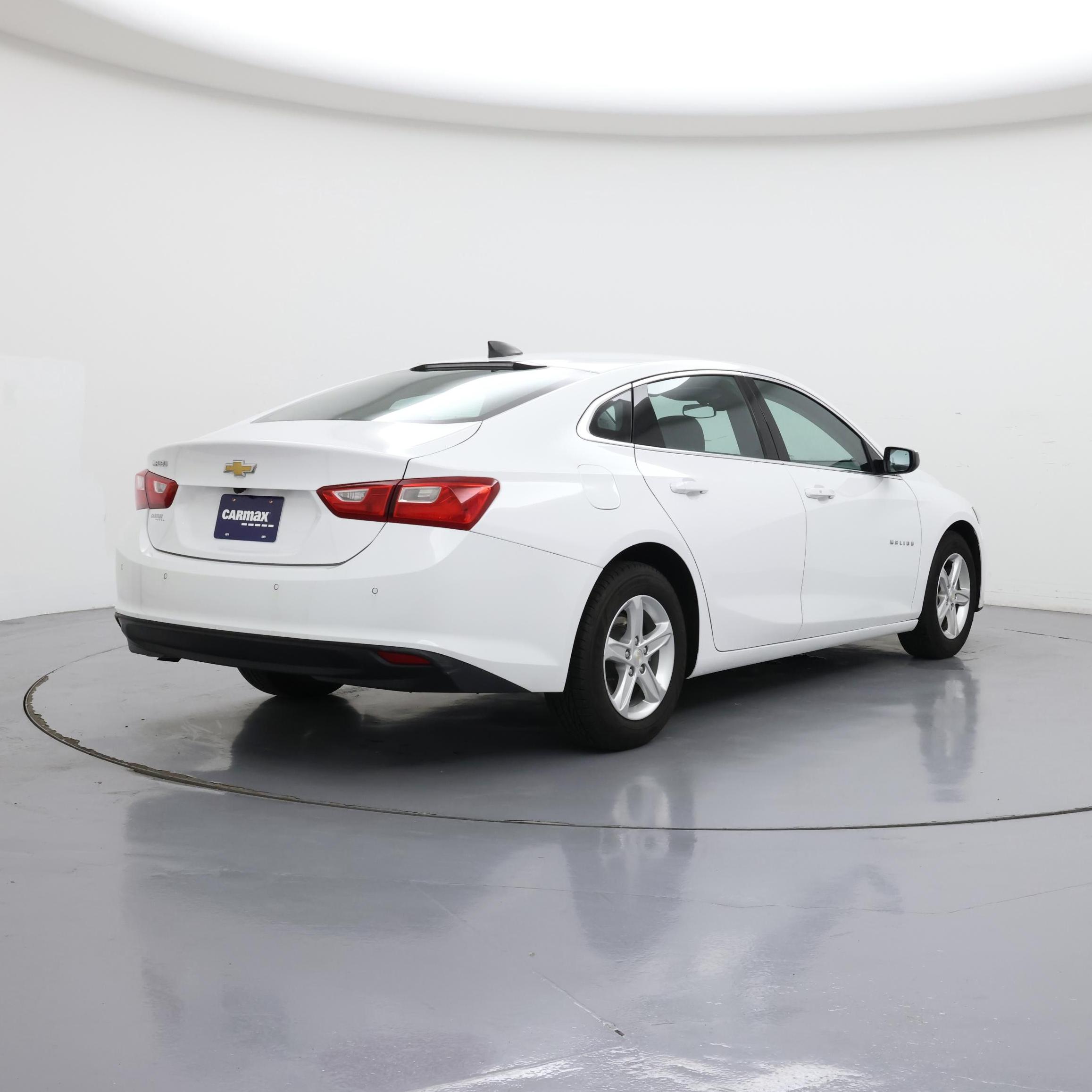 Thumbnail: 2020 Chevrolet Malibu - 8